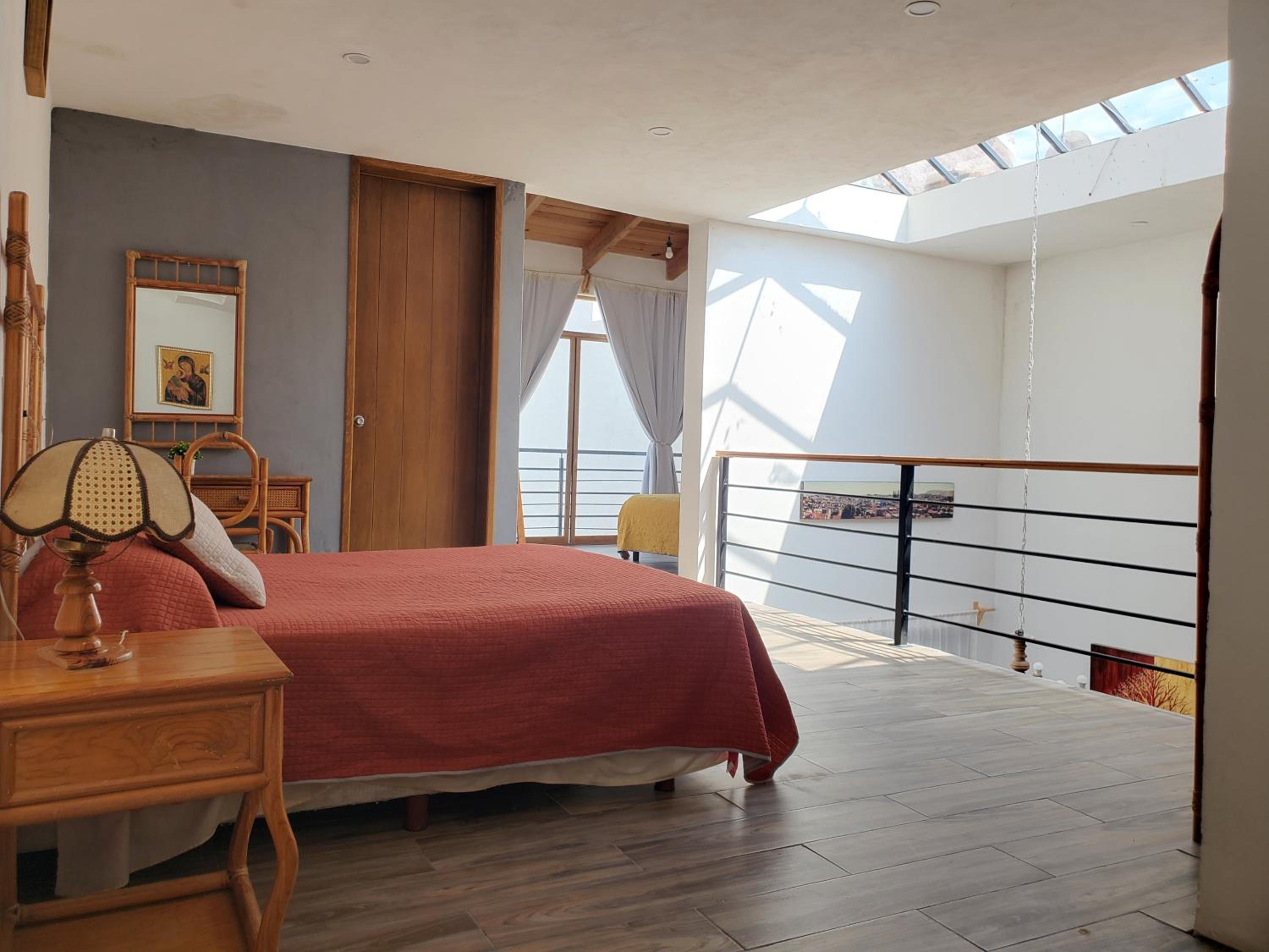 One-Bedroom House photo 1