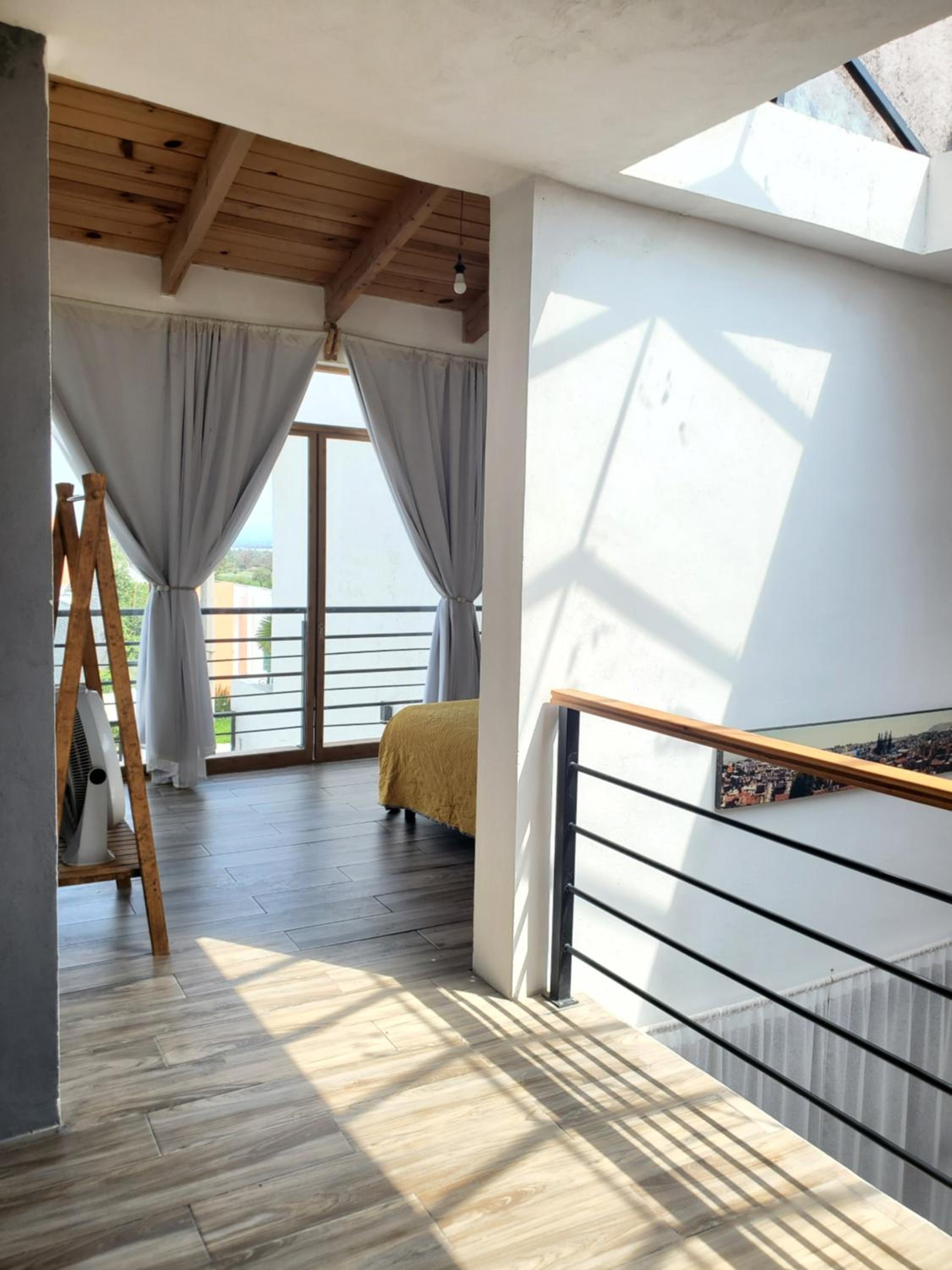 One-Bedroom House photo 2