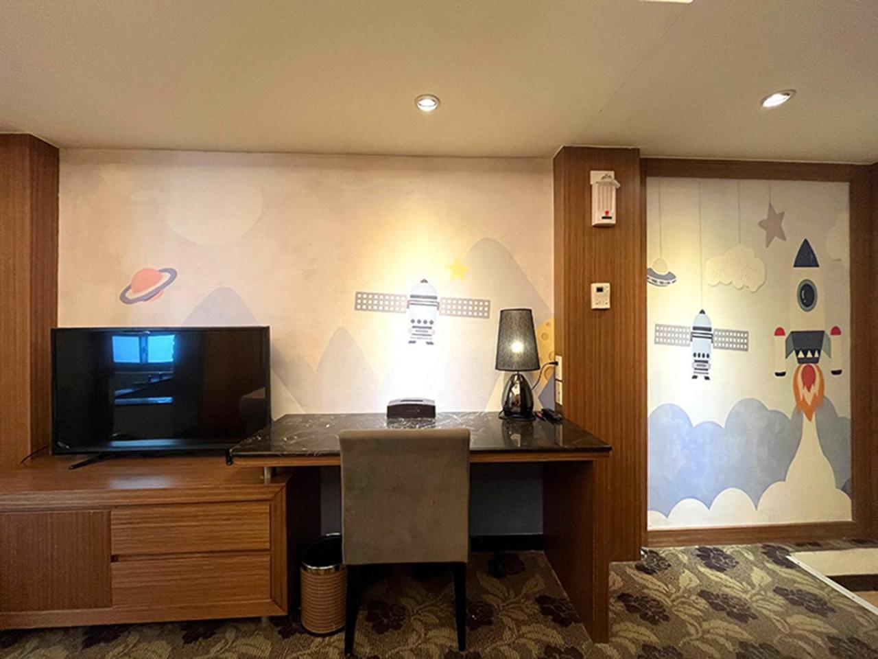 Double or Twin Room photo 2
