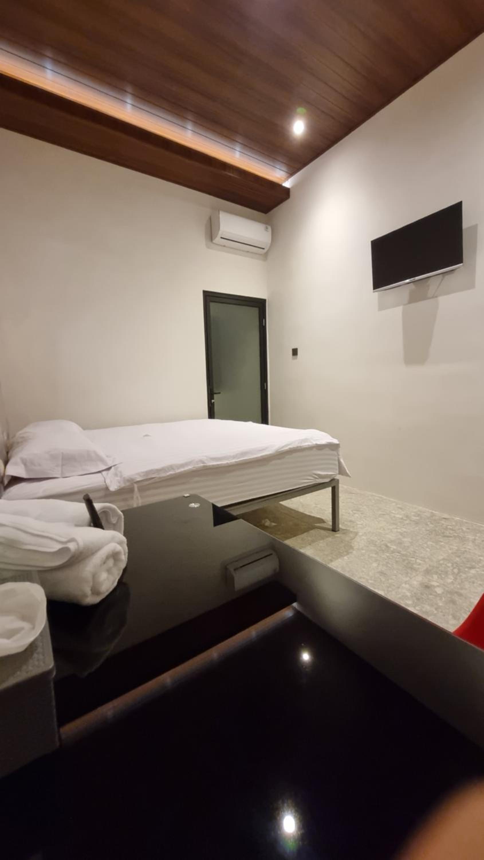Suite with City View - Photo 1