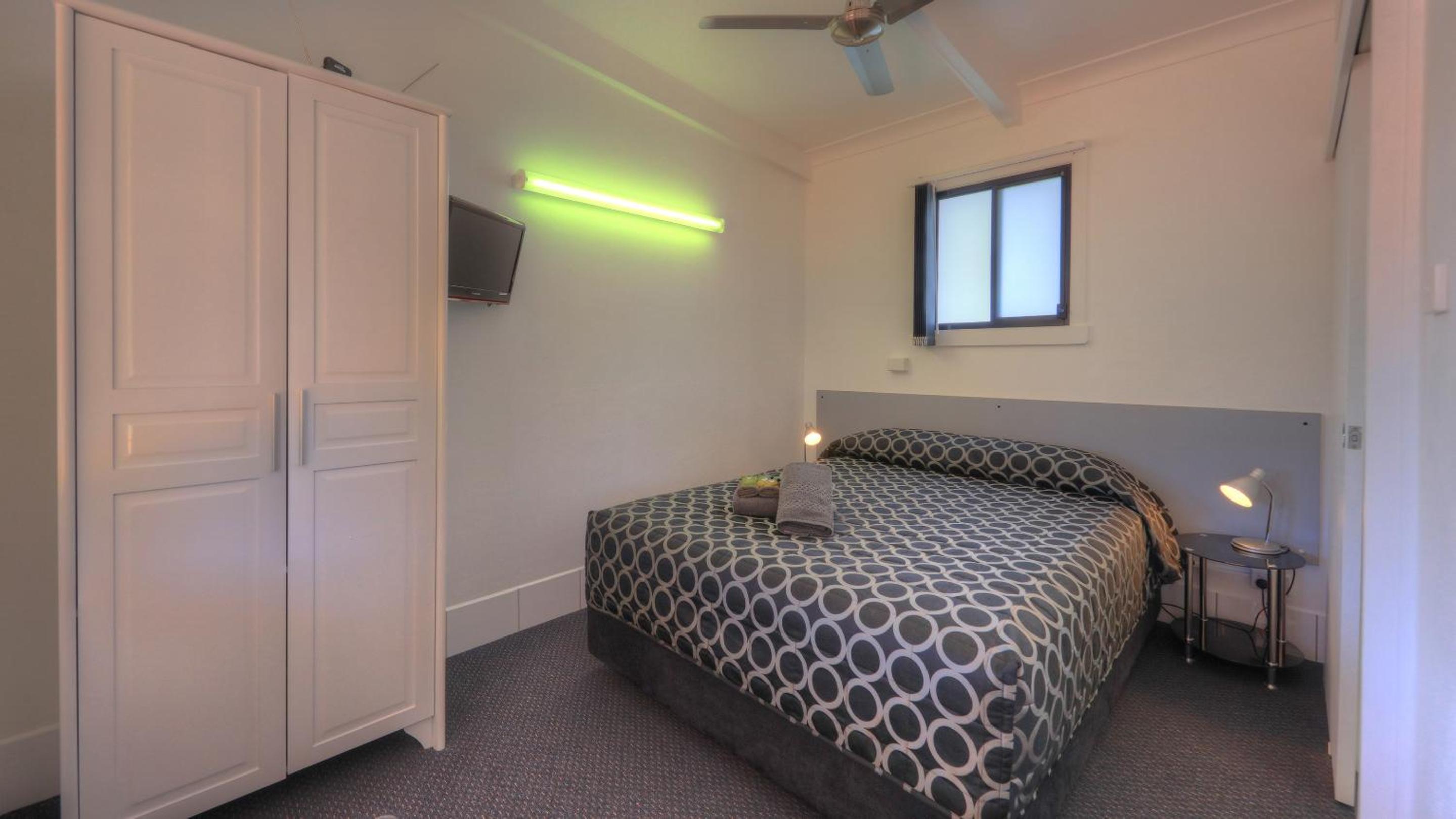 Executive Queen Room photo 2