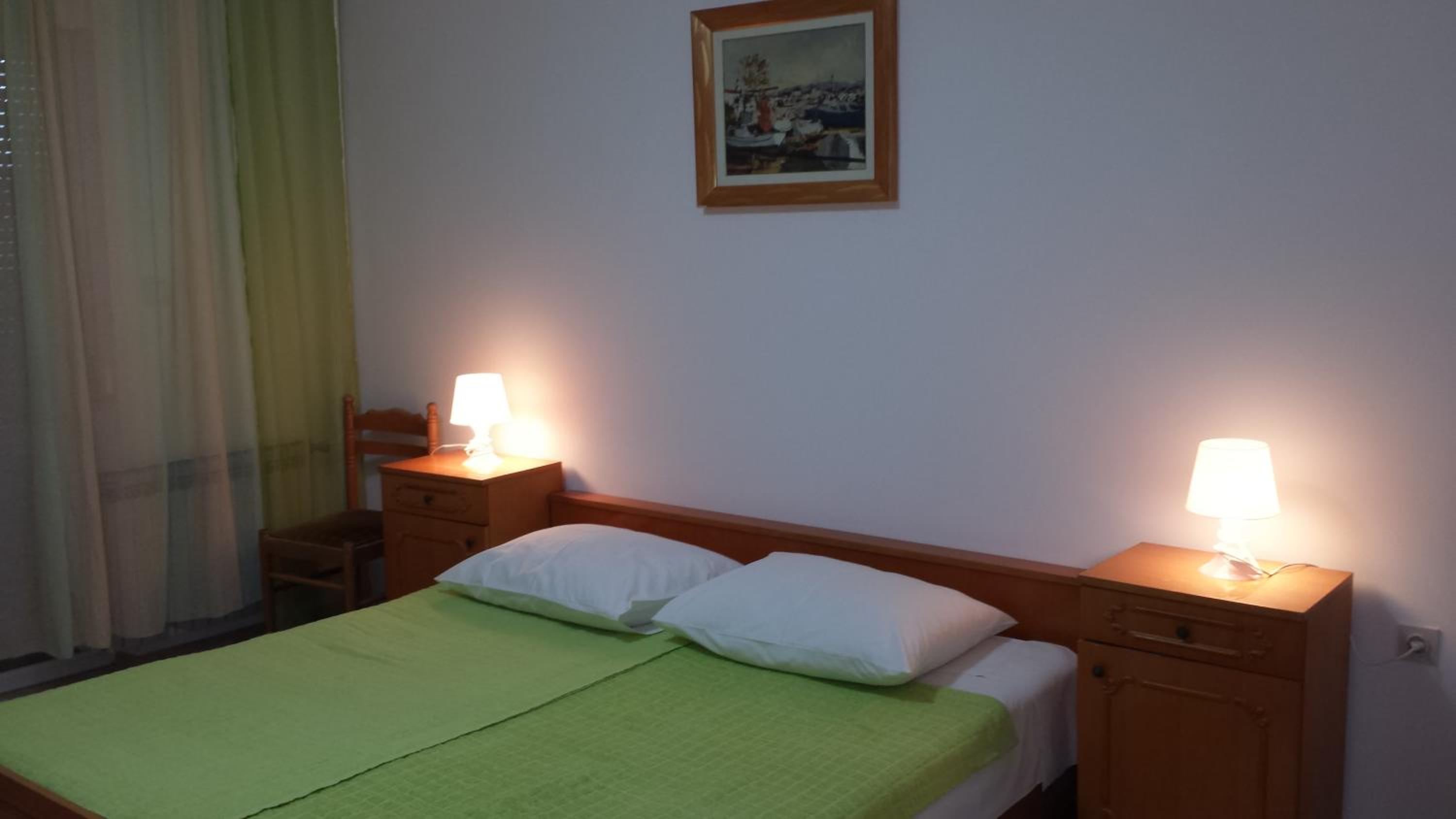 Apartment with Balcony photo 2