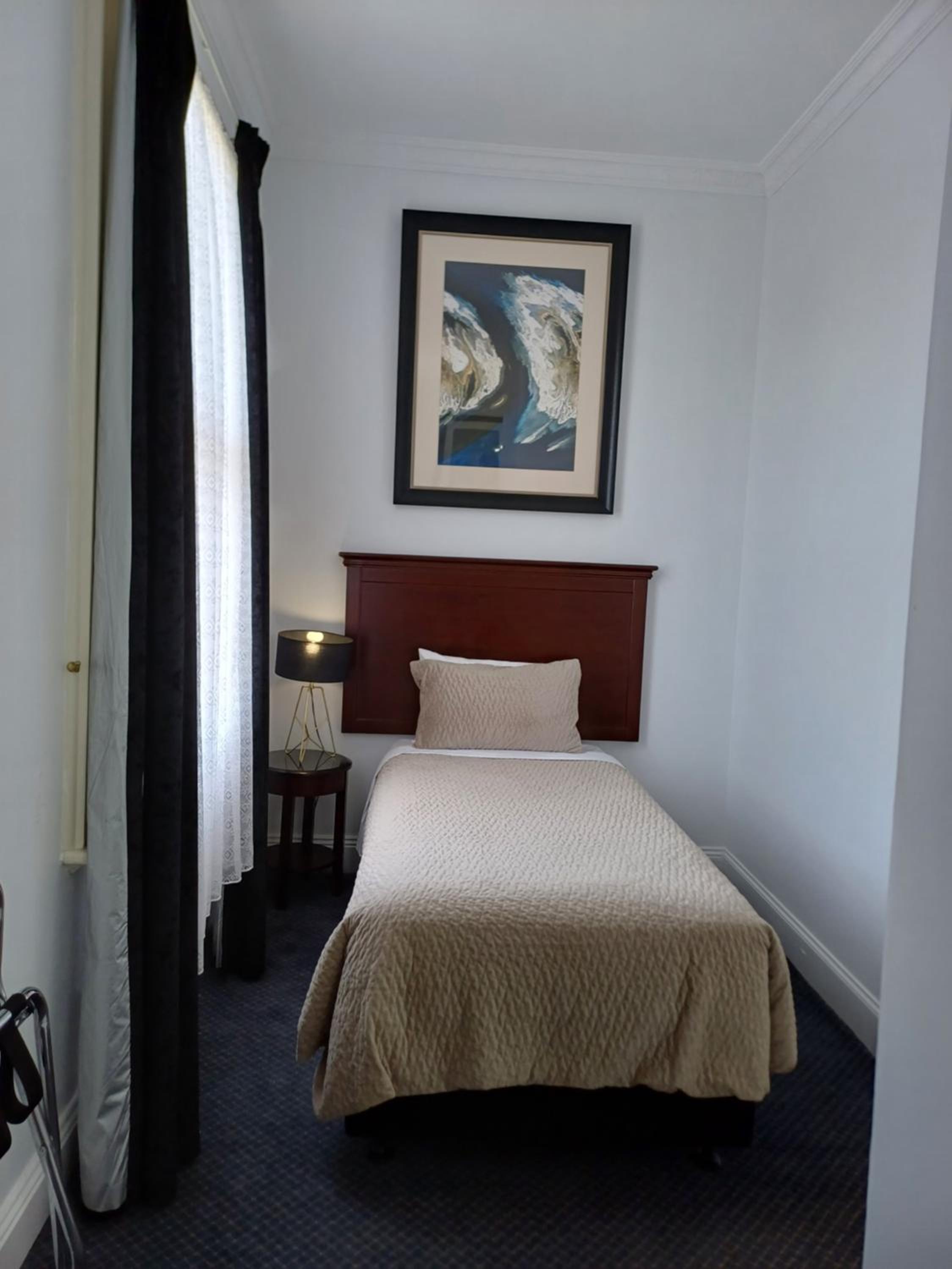 Premium Twin Room - Photo 14