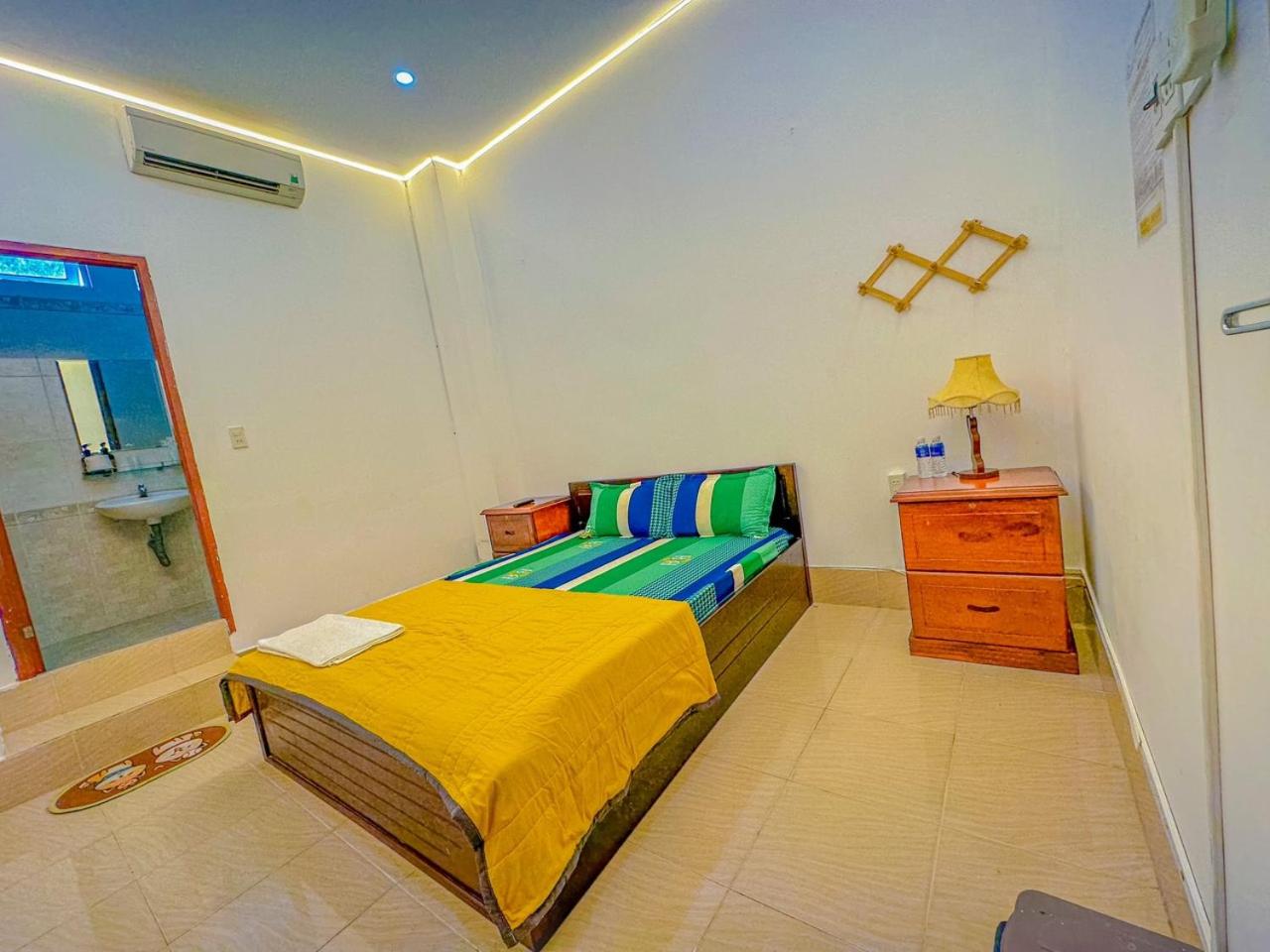 Economy Double Room photo 3