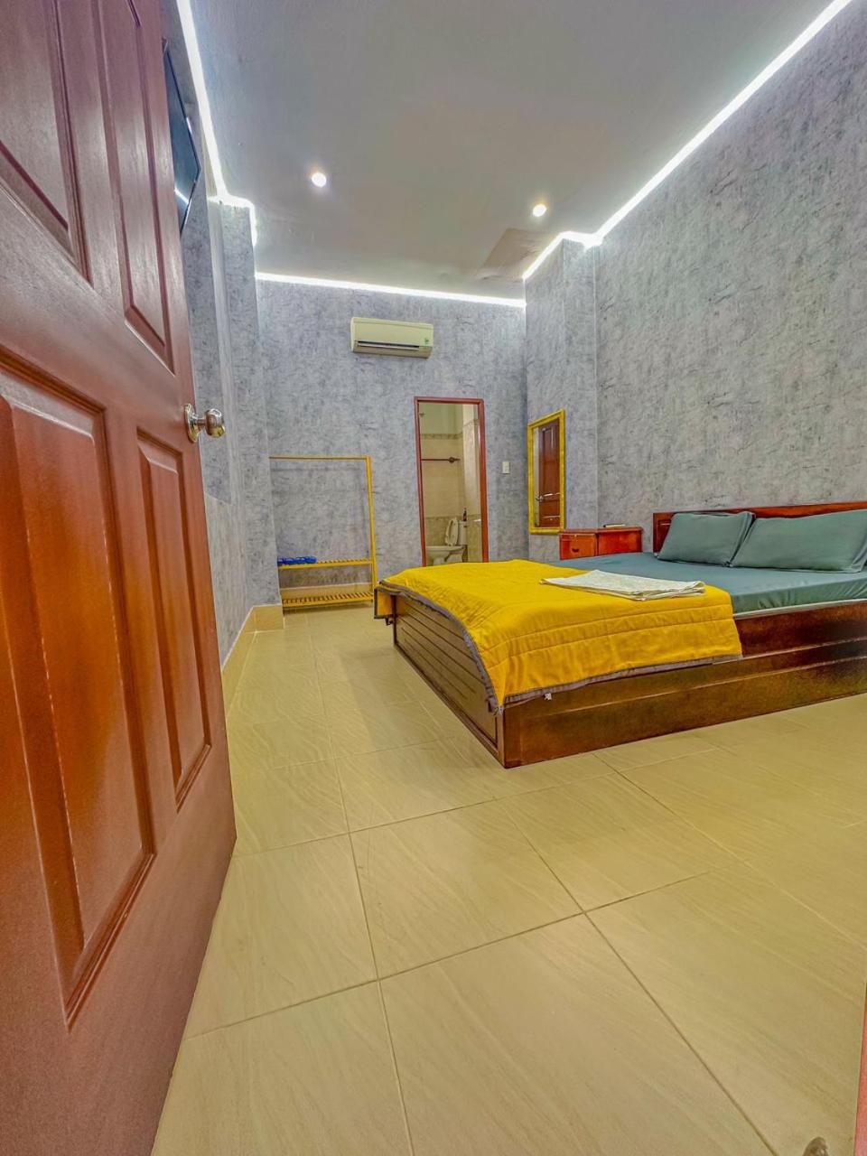 Budget Double Room photo 2