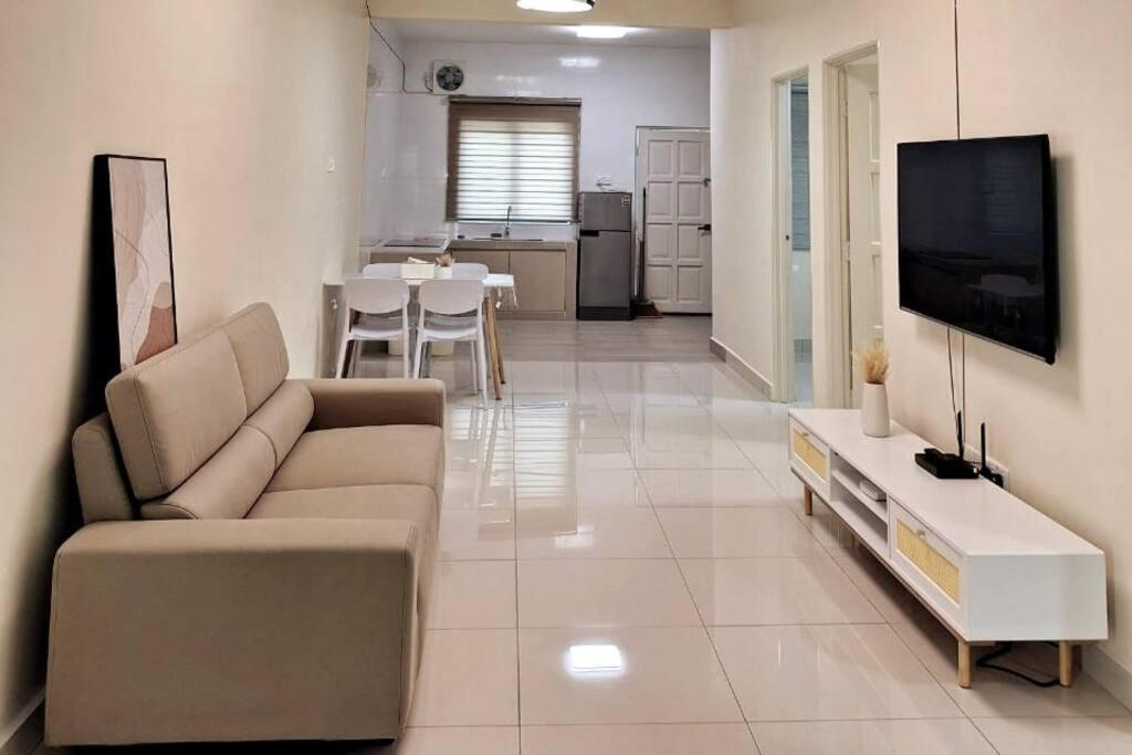 One-Bedroom House photo 1