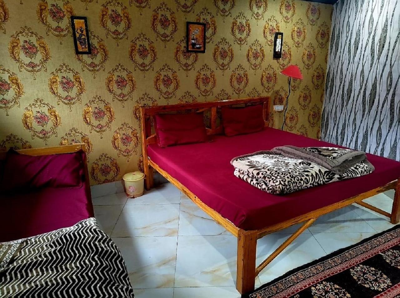 Deluxe Triple Room photo 2