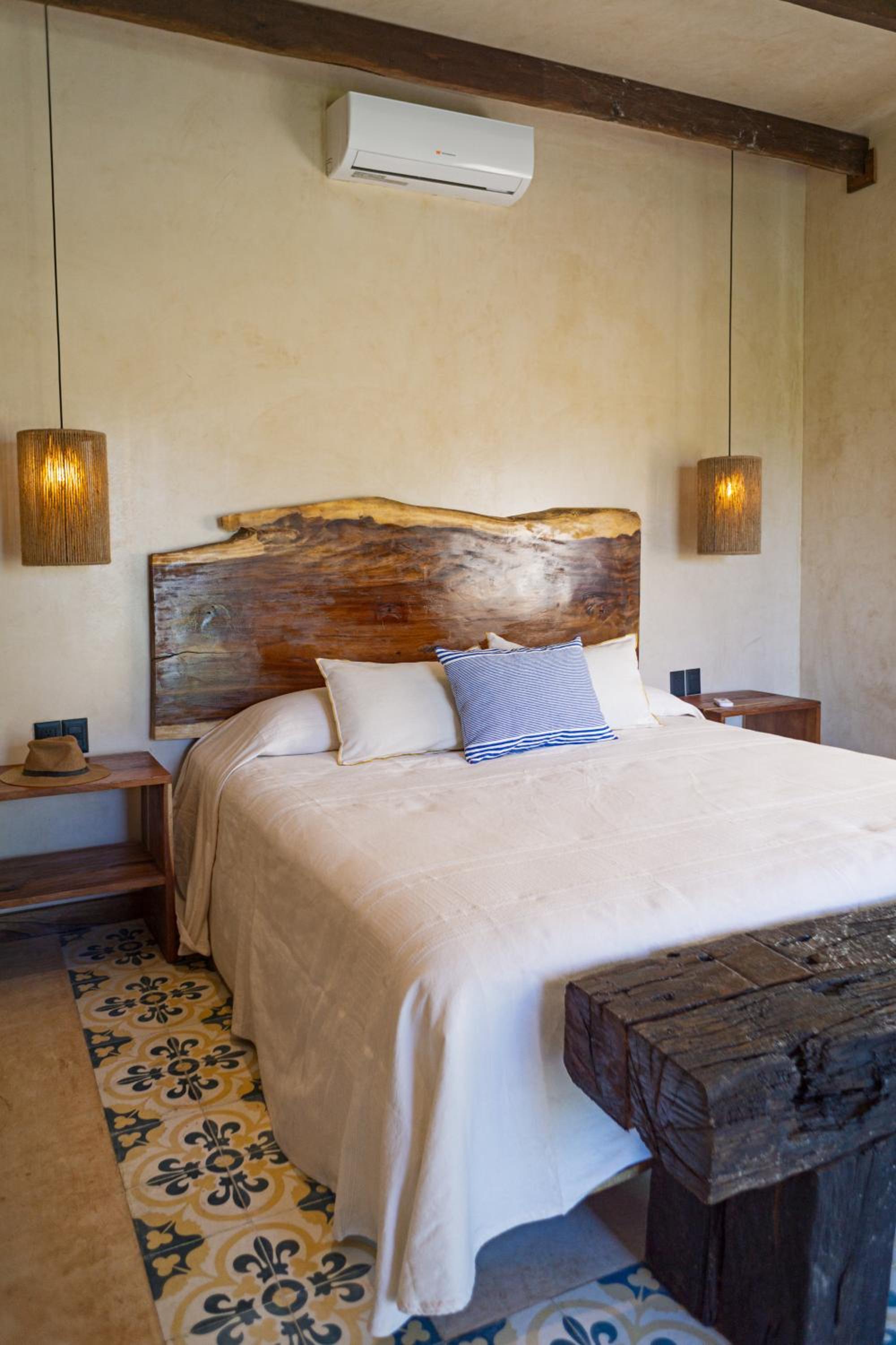 Suite - Photo 5