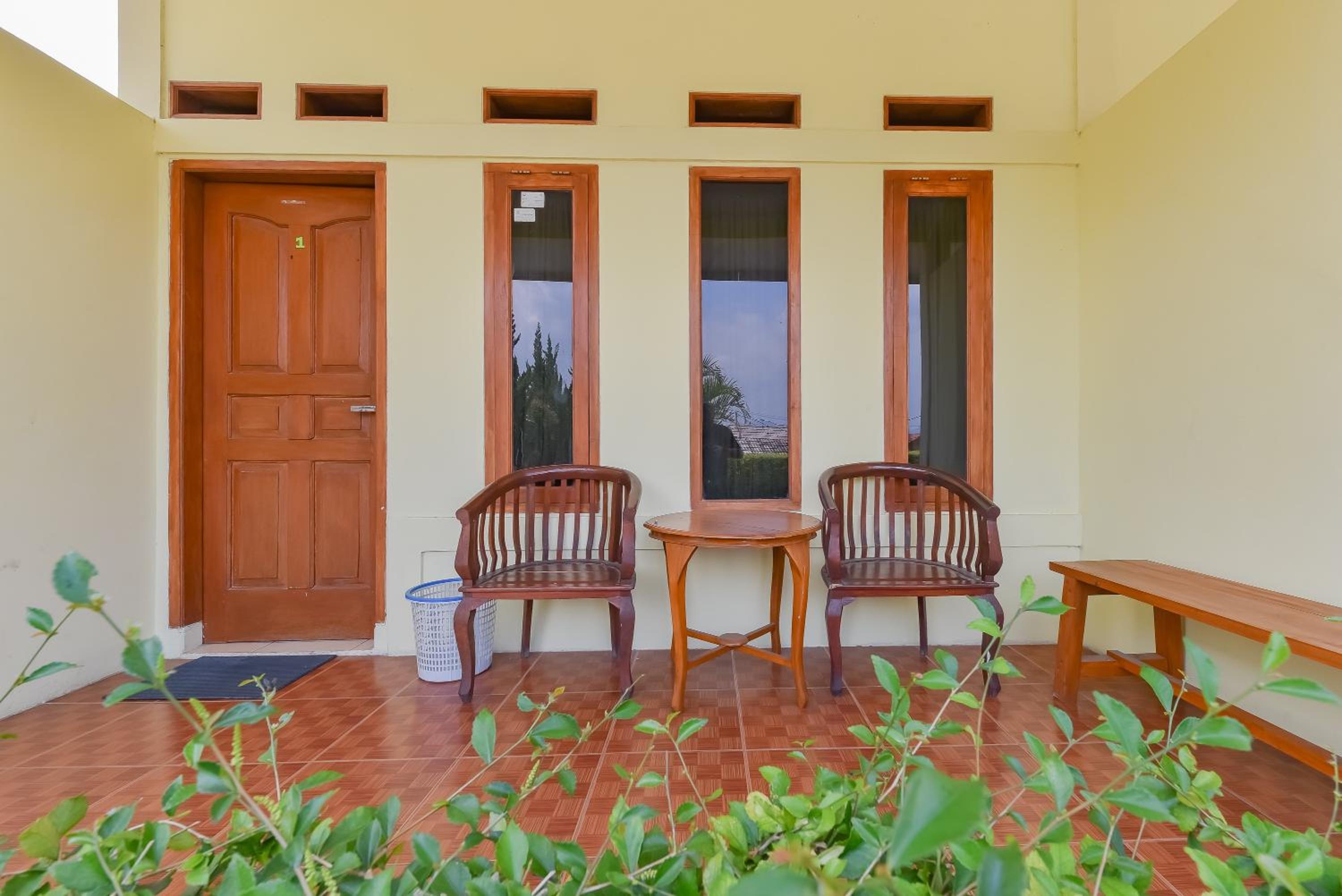 Deluxe Double Room - Photo 8