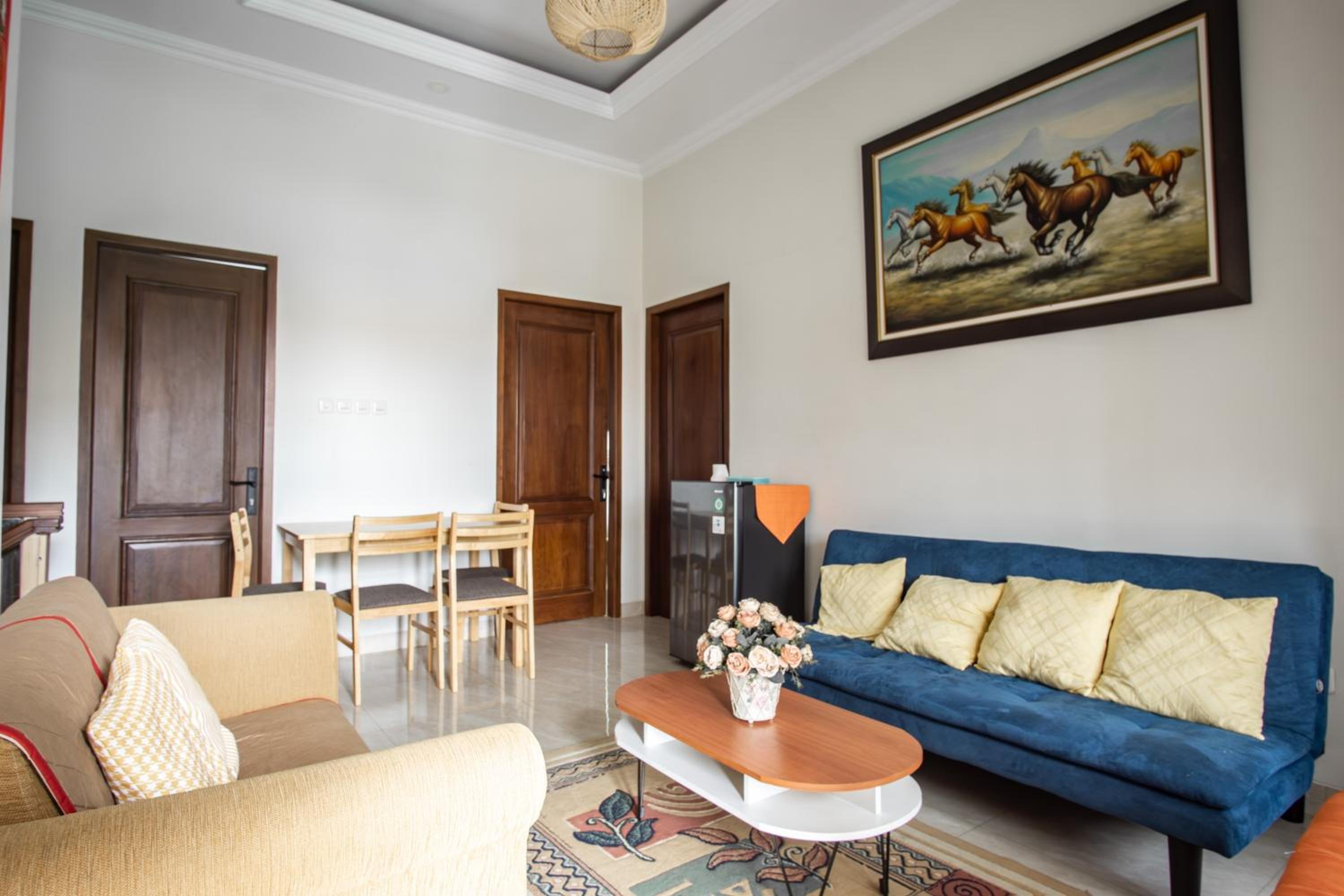 Three-Bedroom Villa photo 1
