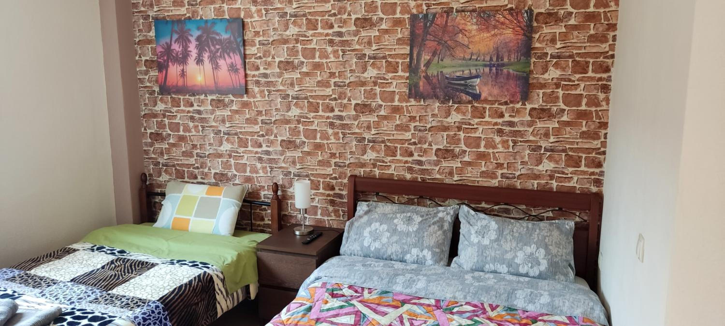 One-Bedroom Apartment - Photo 5