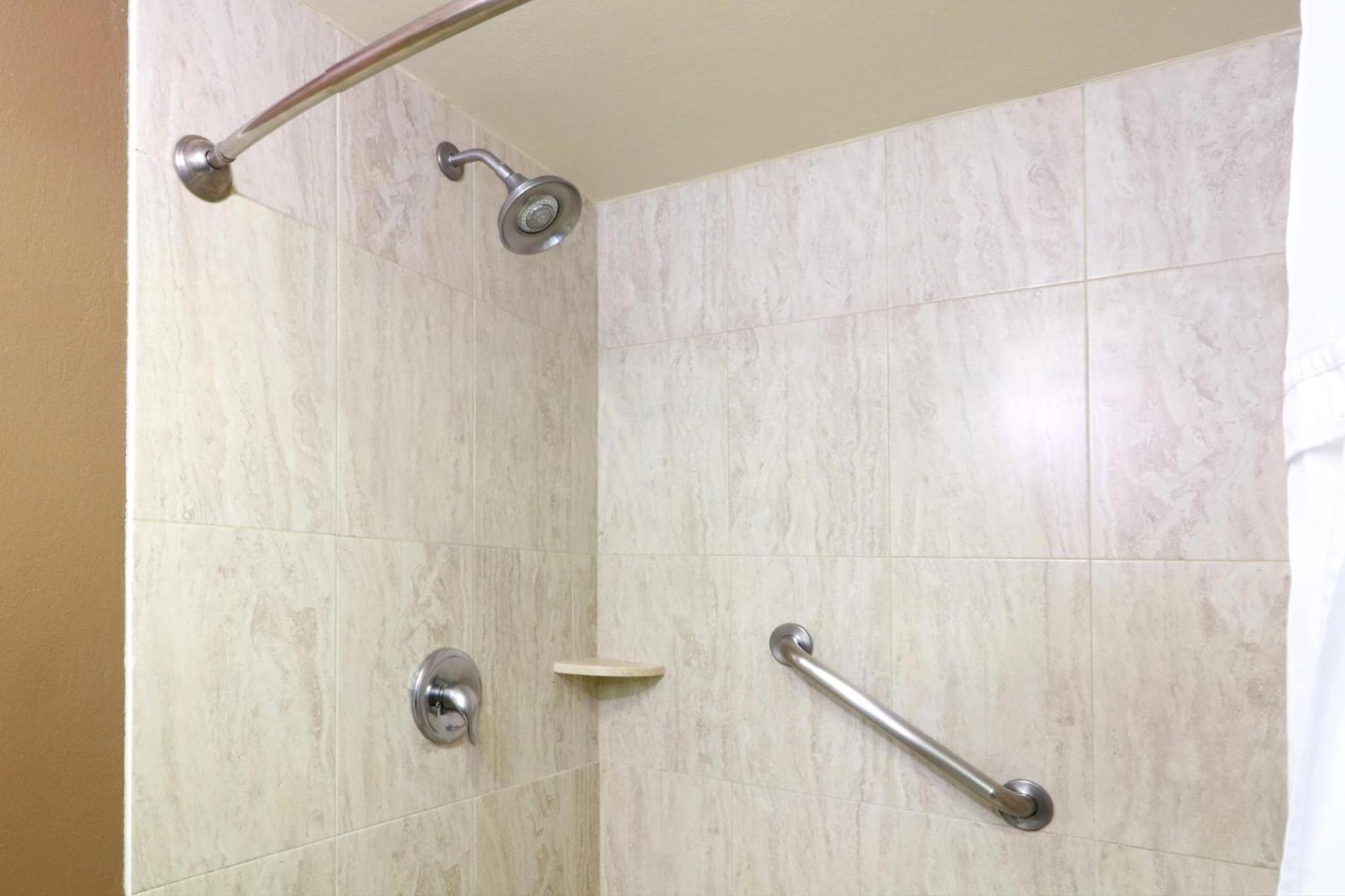 Standard King Room - Accessible