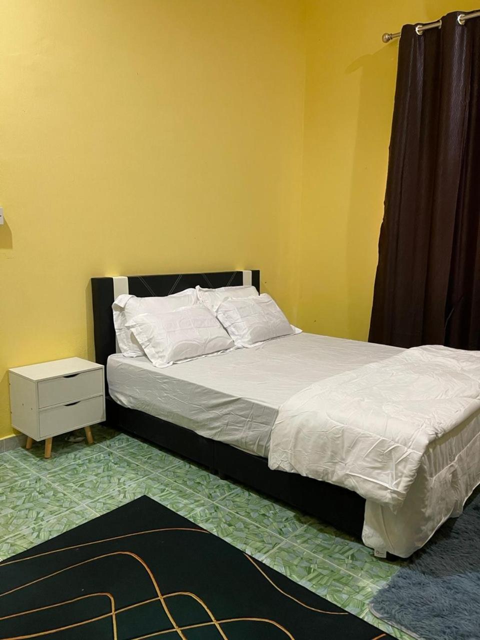 Deluxe Family Room photo 3