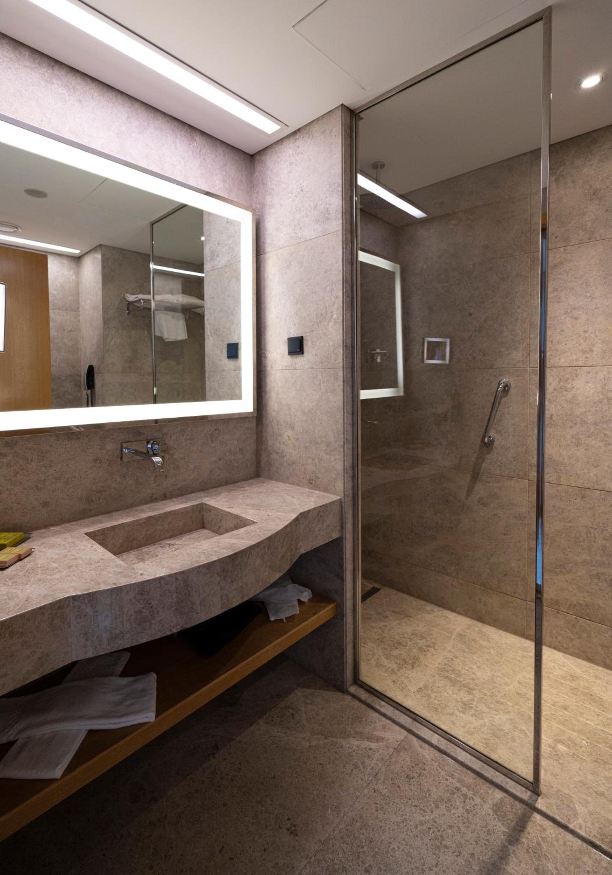 King Deluxe Room photo 3