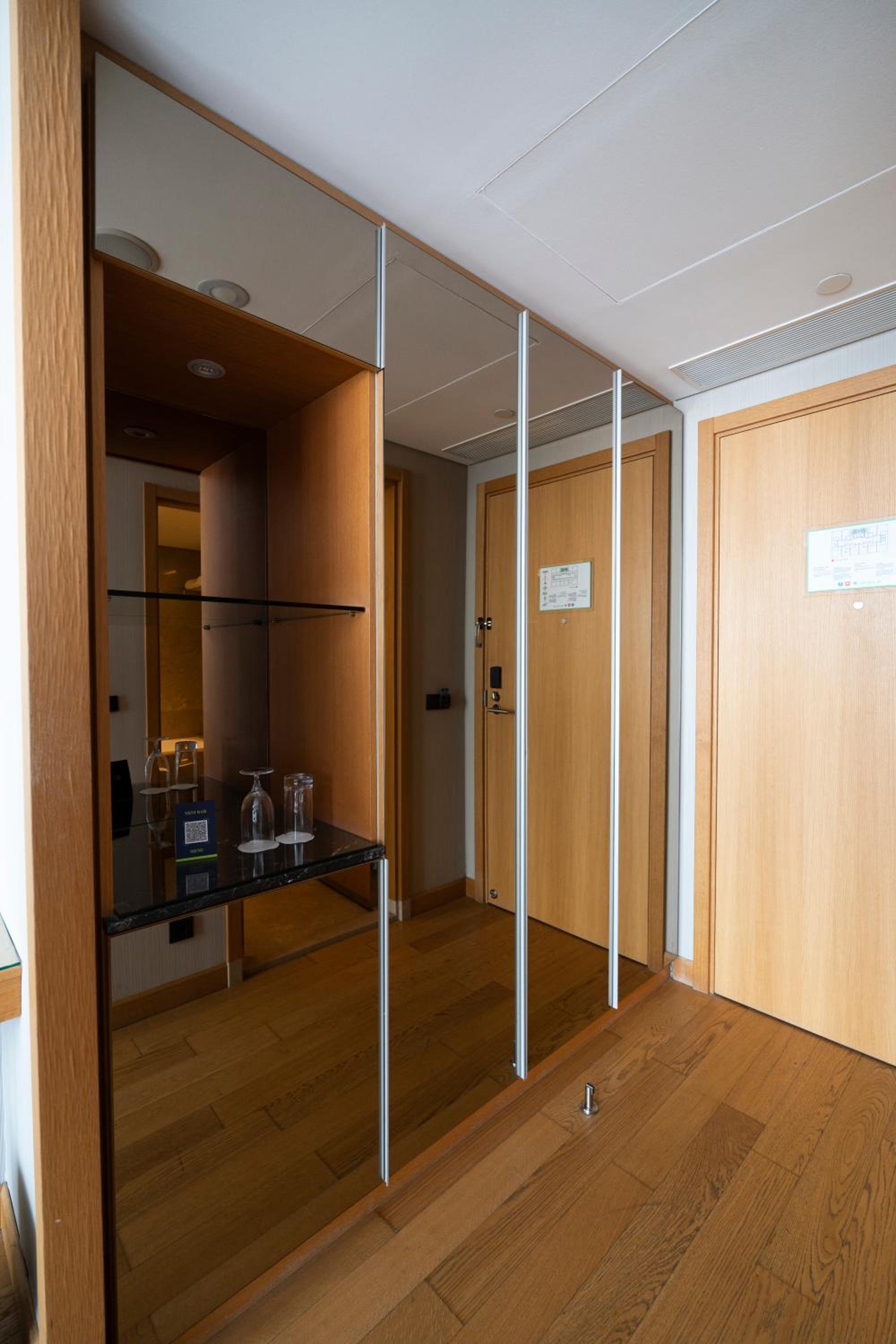 King Room - Mobility Access photo 3