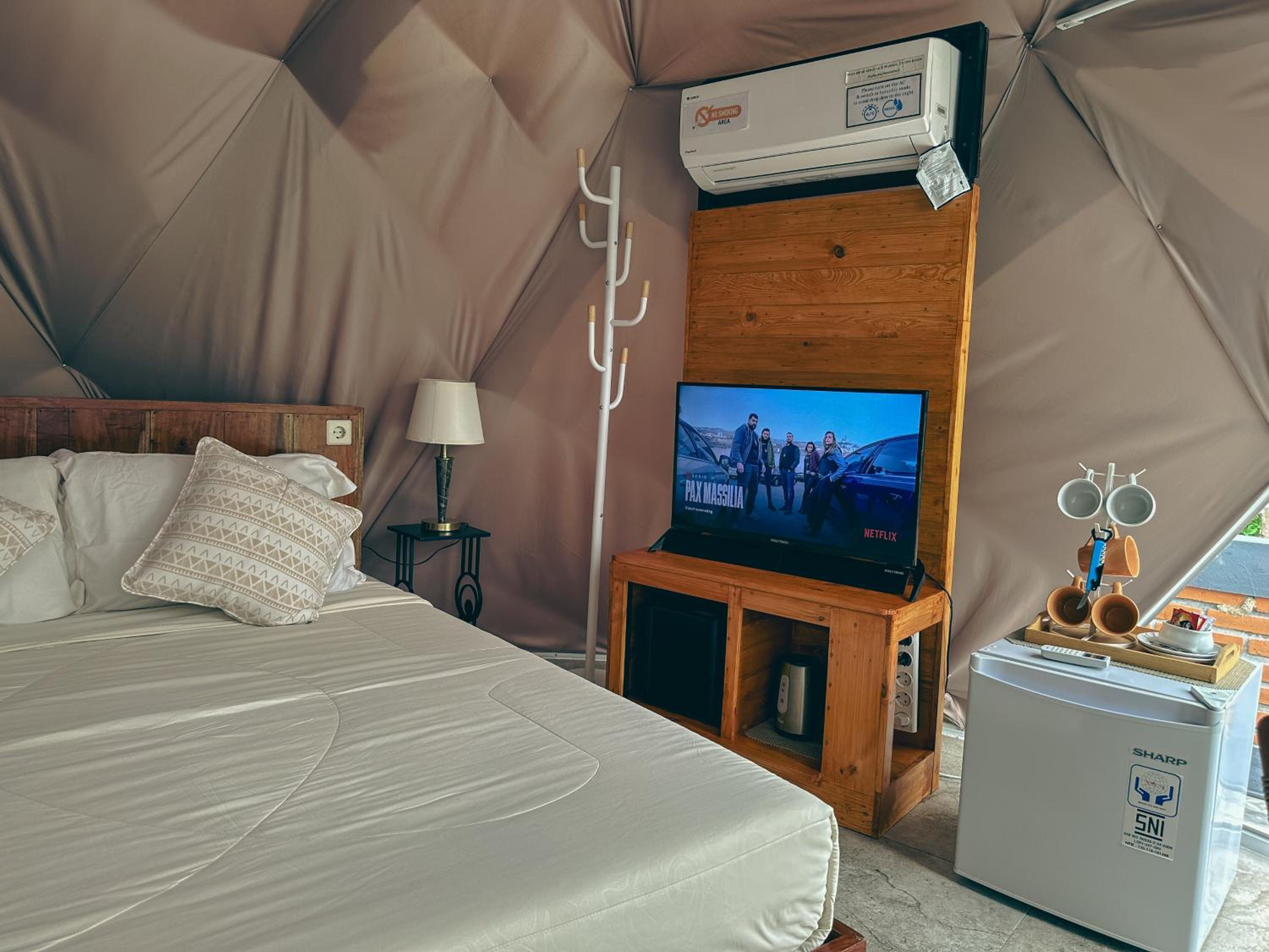 Tent Room Mountain View - Photo 4