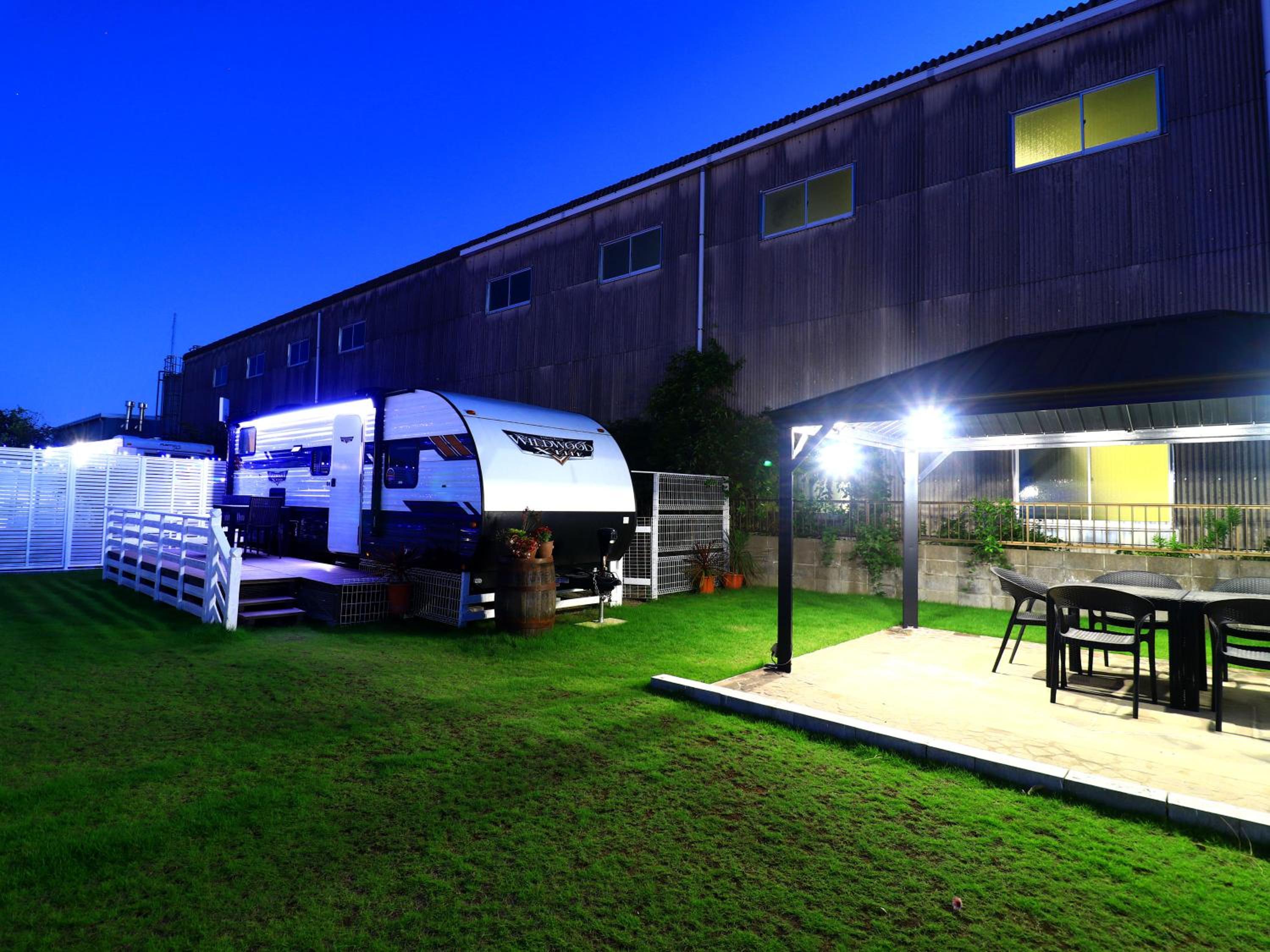 Mobile Home photo 2