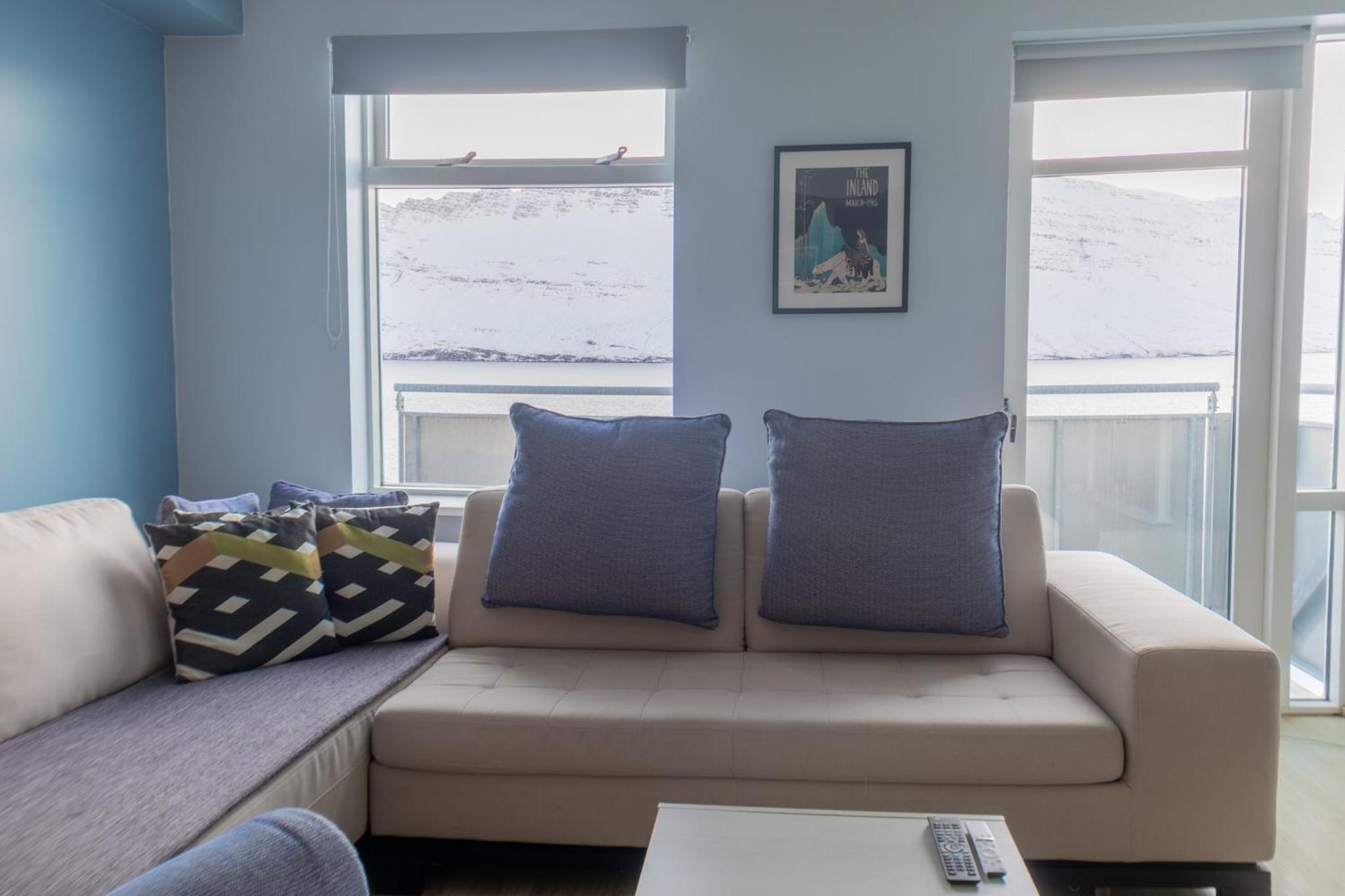 One-Bedroom Apartment with Balcony and Sea View