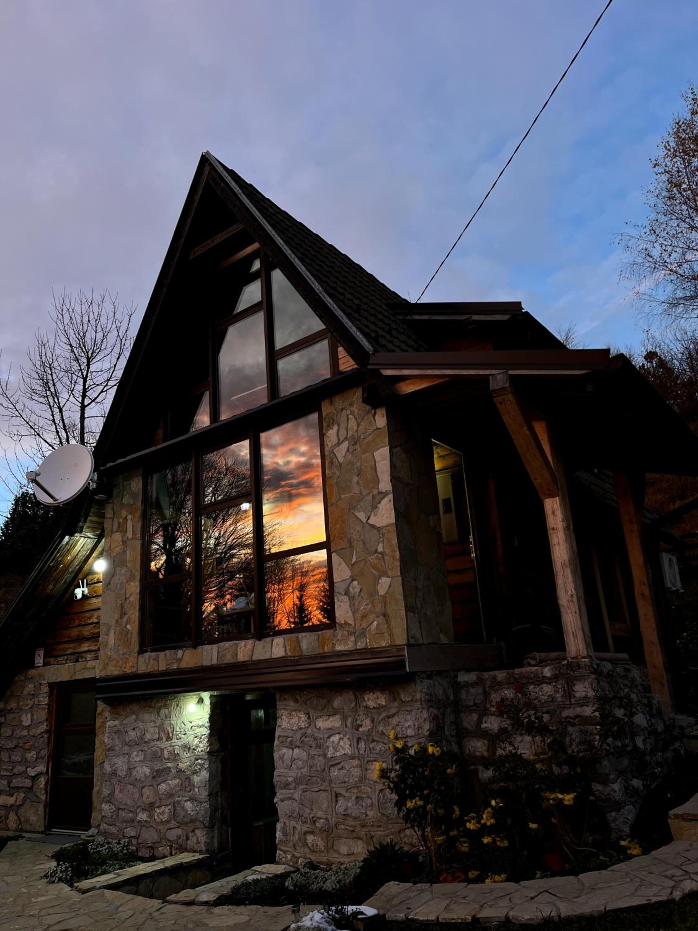 Two-Bedroom Chalet photo 3