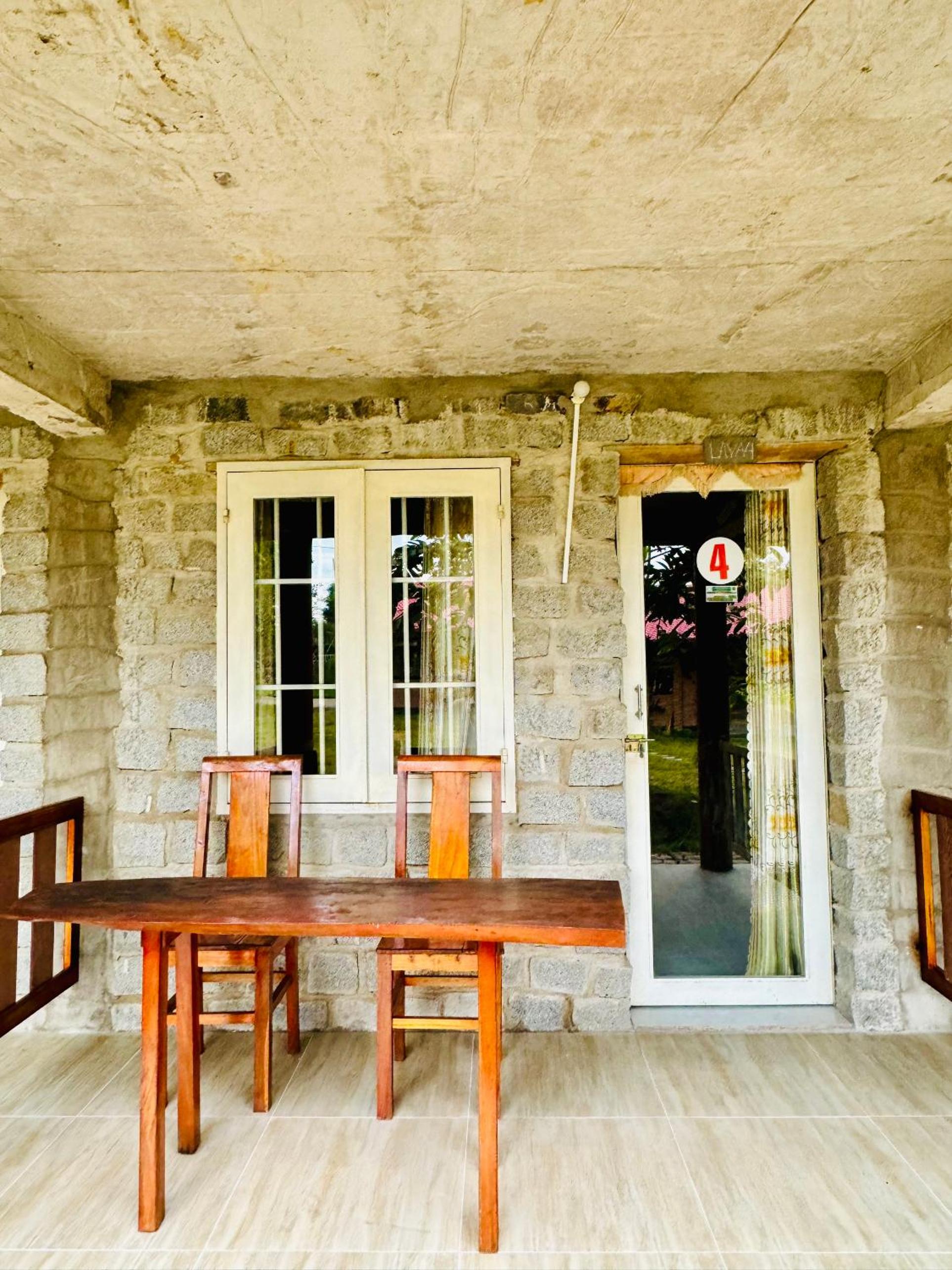 Superior Bungalow photo 2