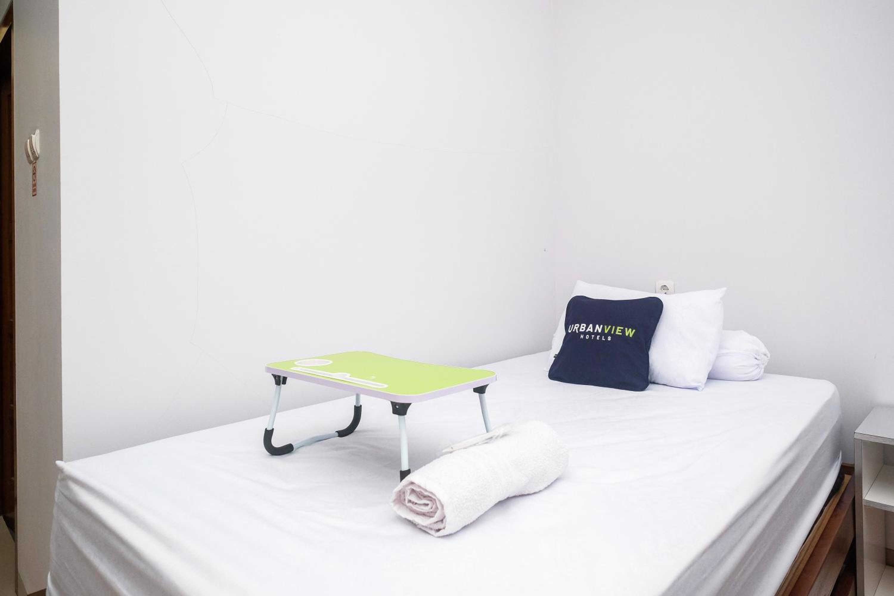 Deluxe Twin Room - Photo 8