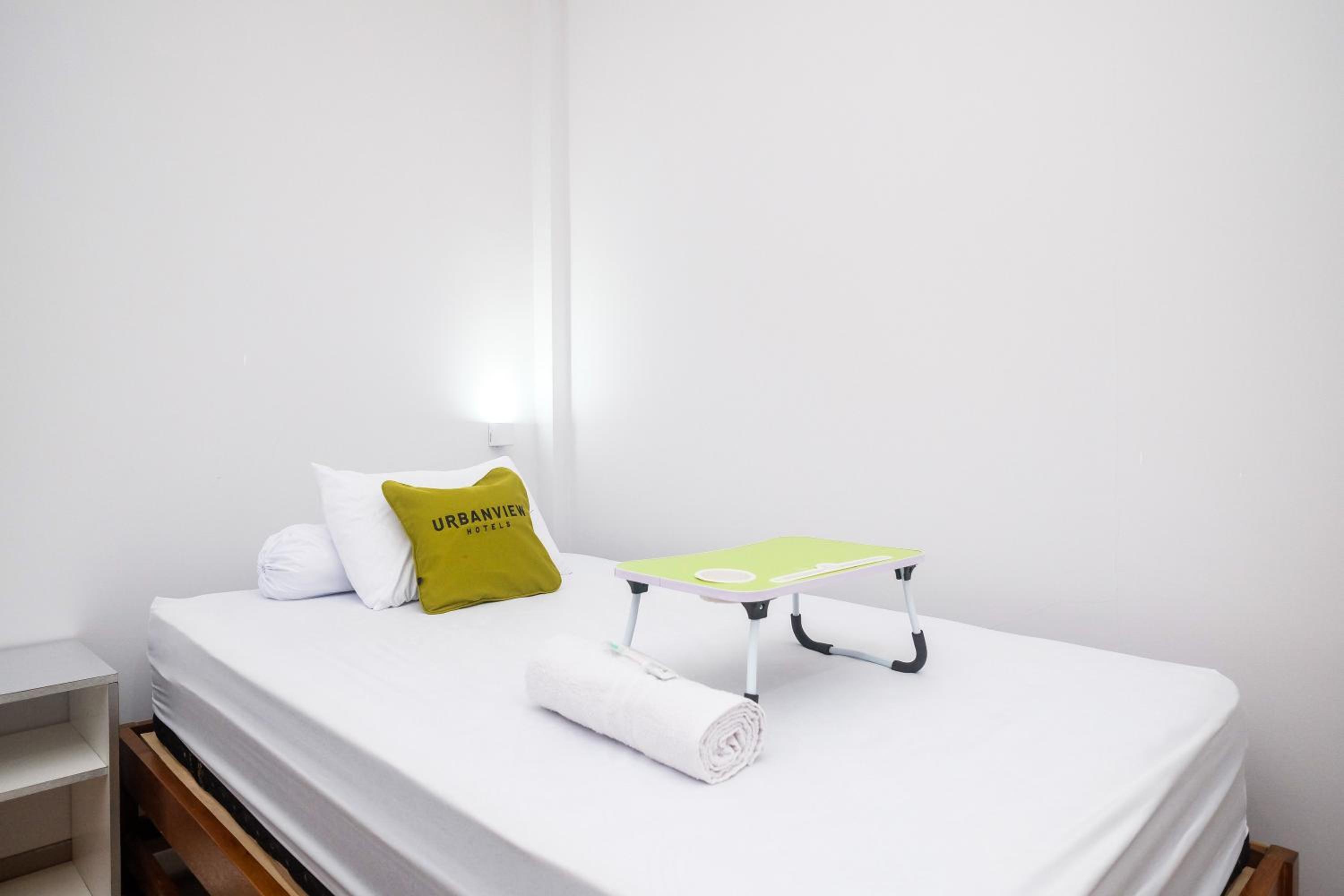 Deluxe Twin Room - Photo 10