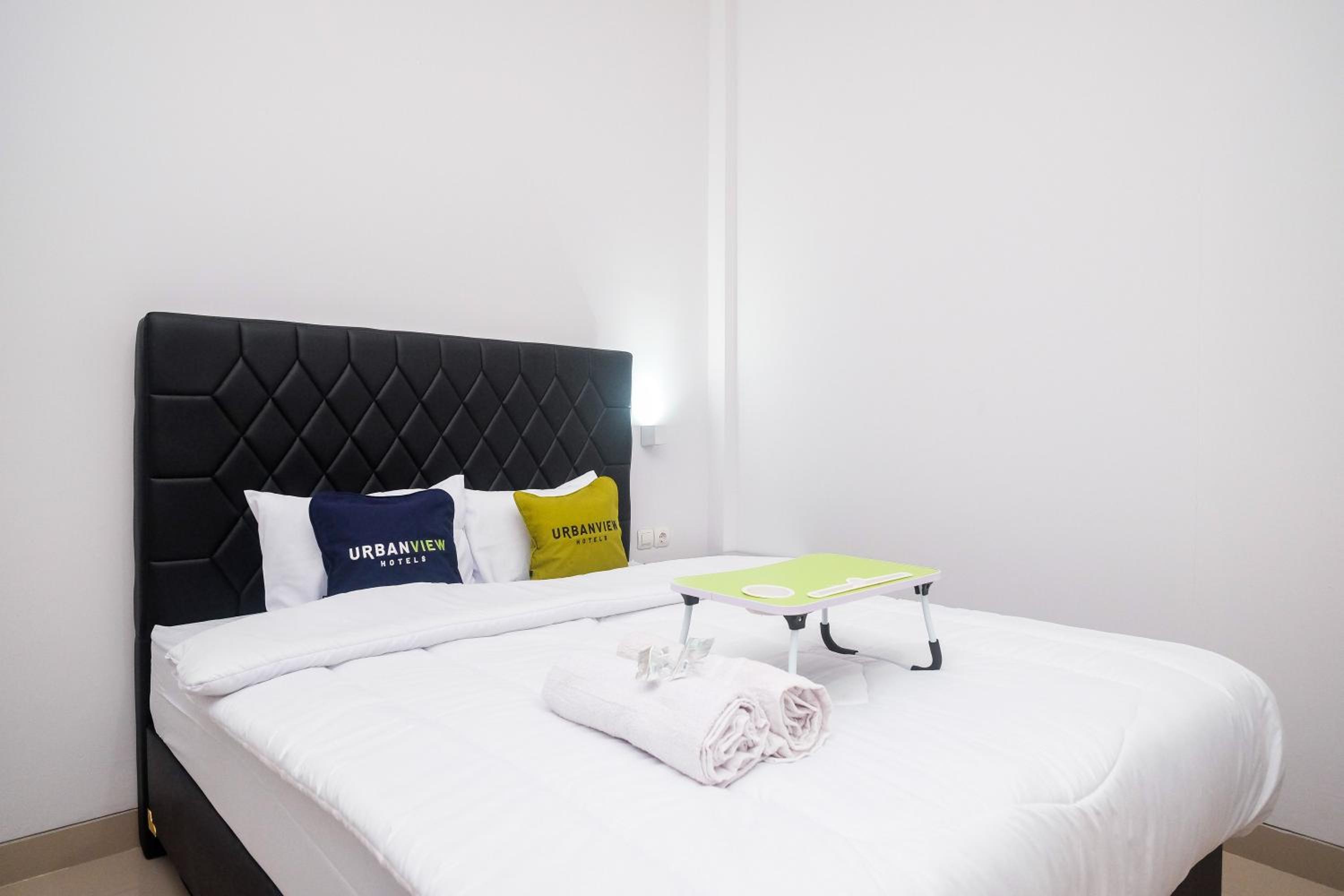 Deluxe Room - Photo 9