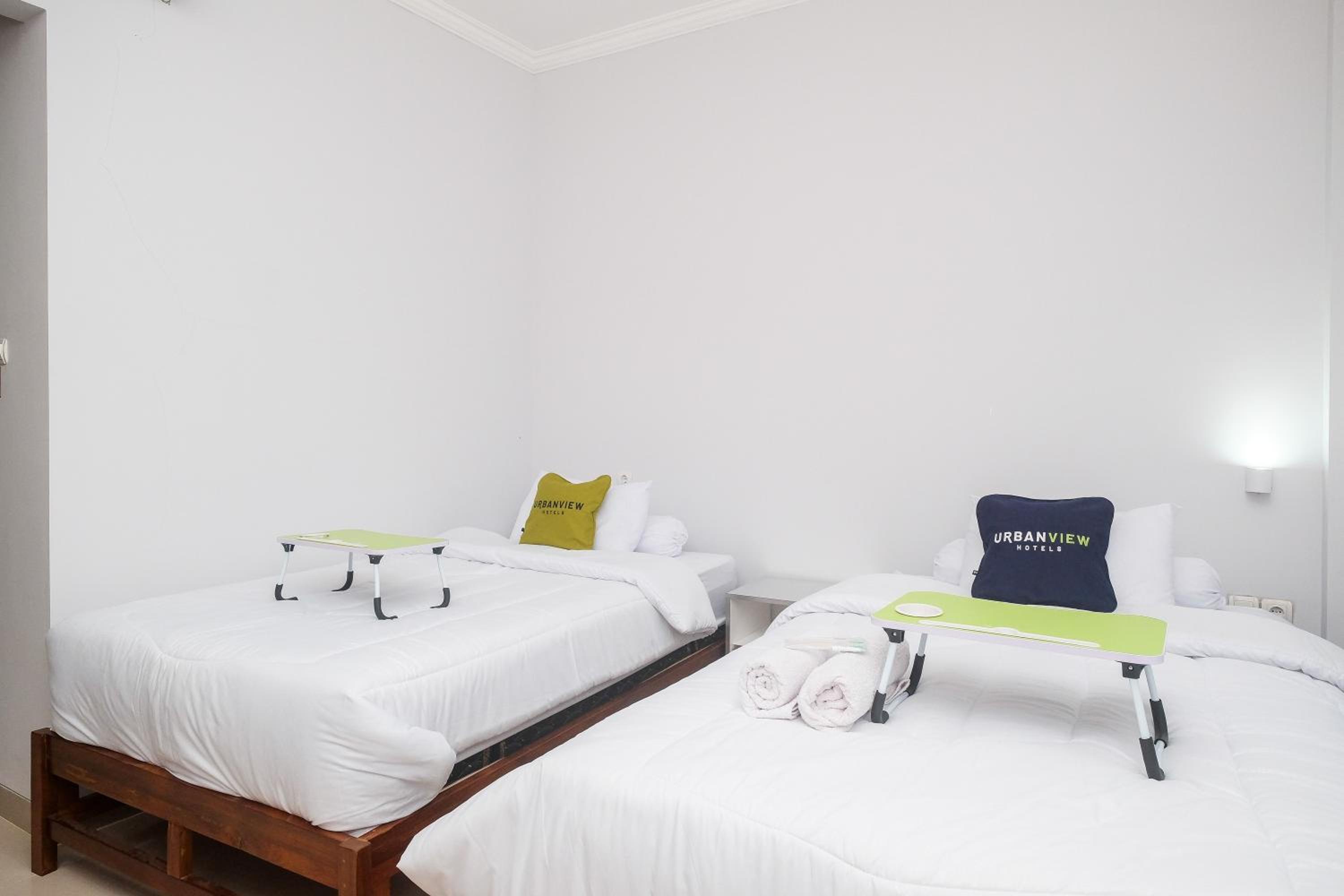 Deluxe Twin Room - Photo 20