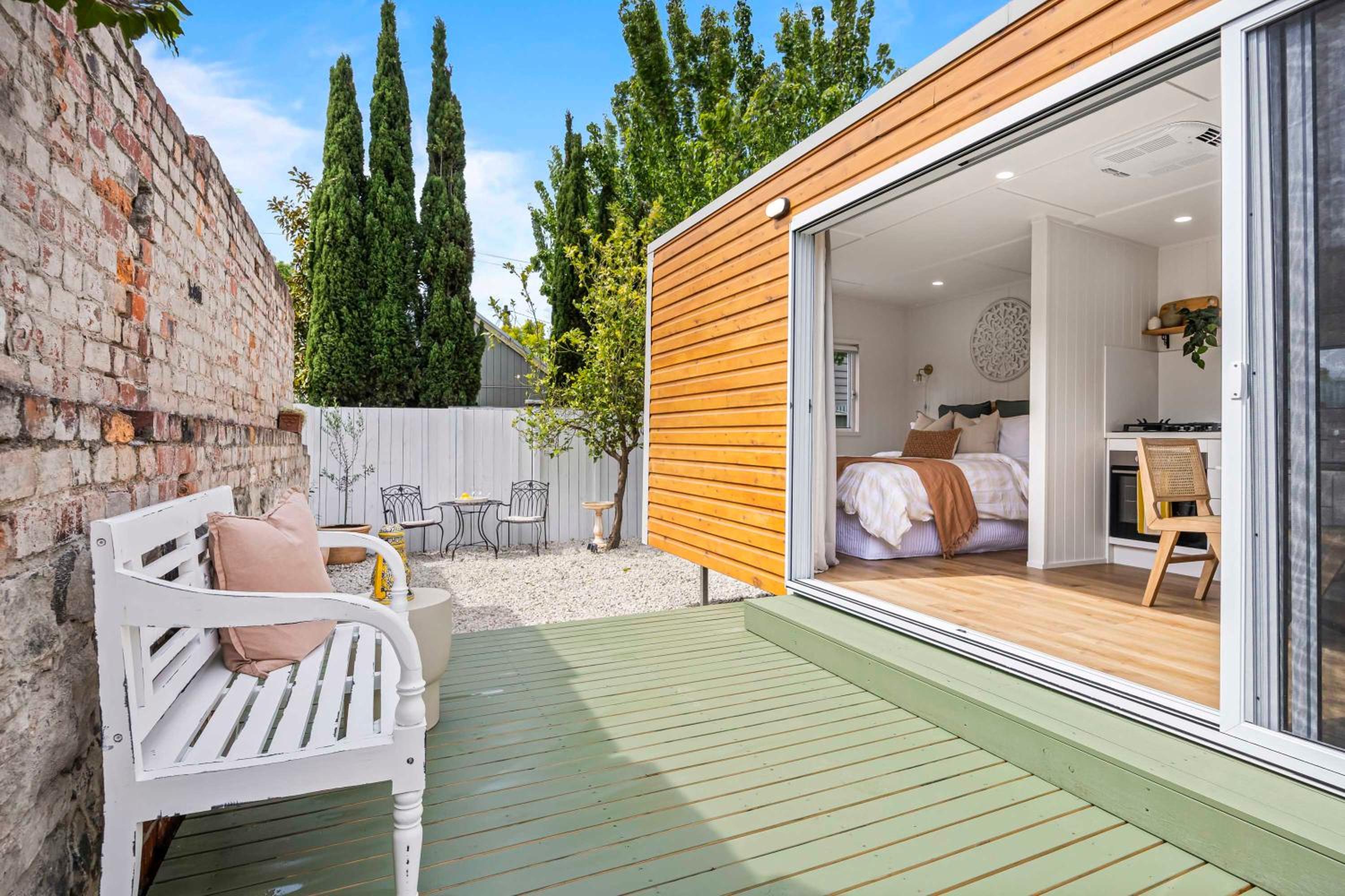 One-Bedroom House photo 2