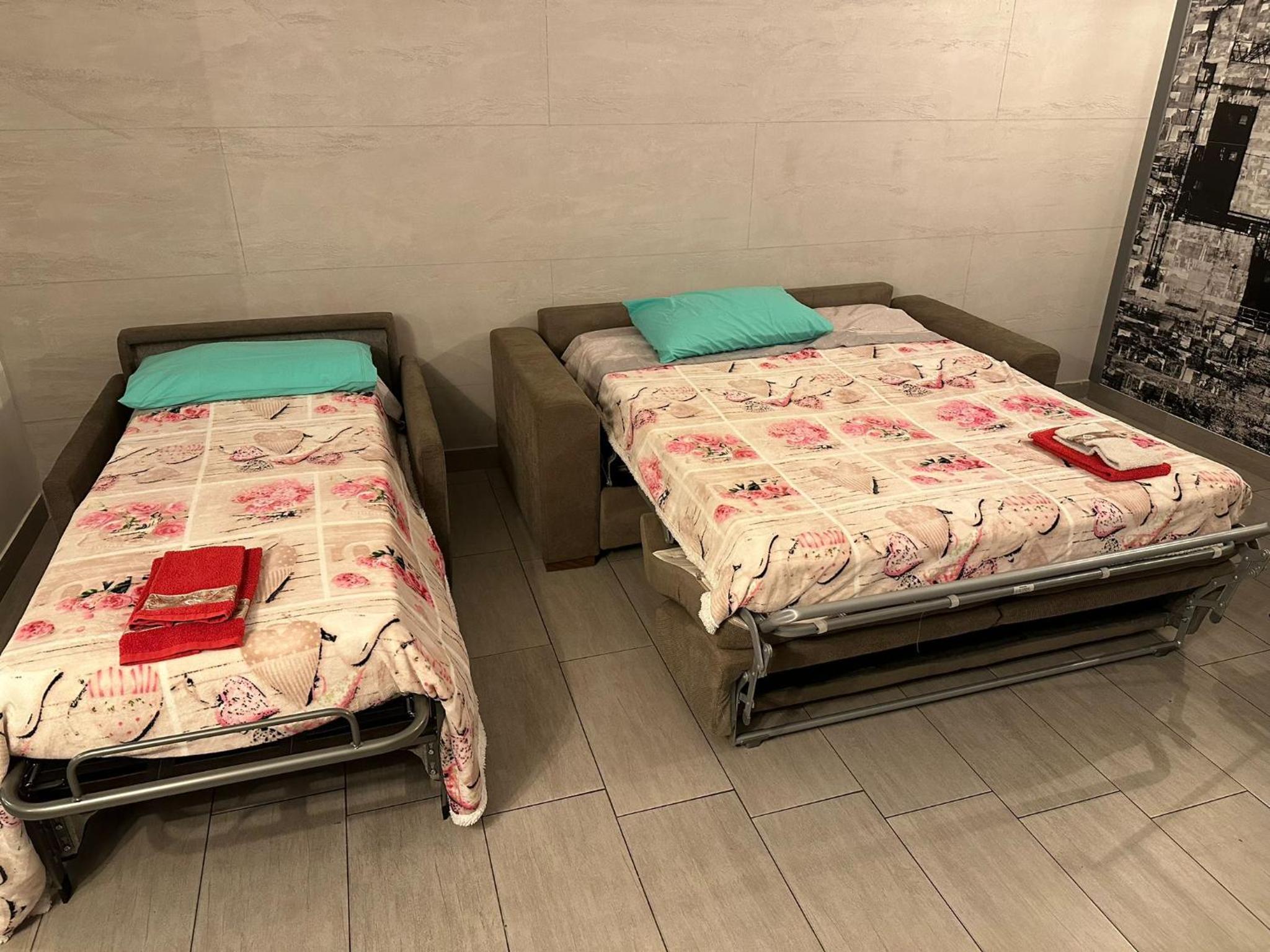 Triple Room With Private Bathroom