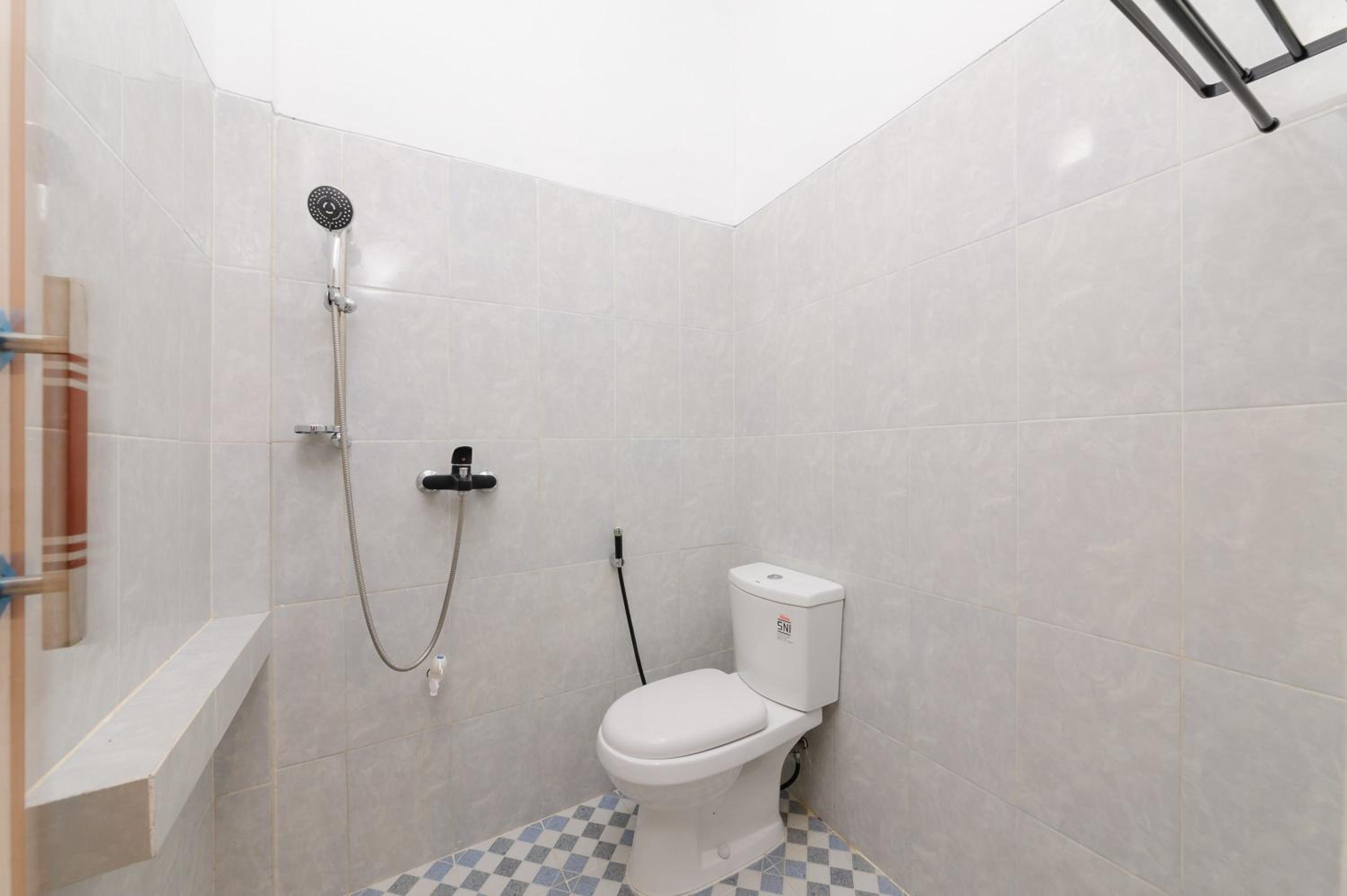 Standard Double Room photo 3