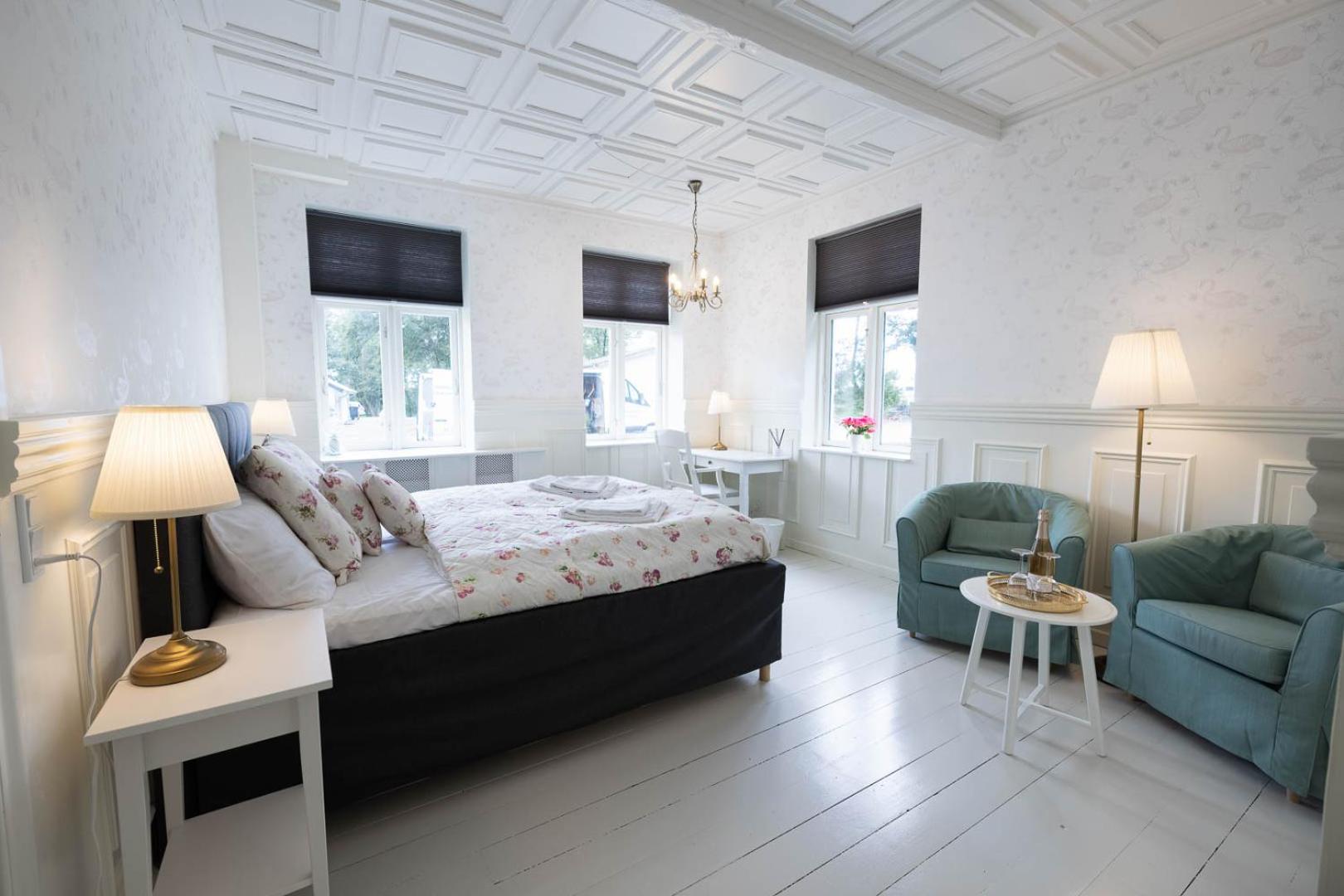 Double Room with Private Bathroom photo 2