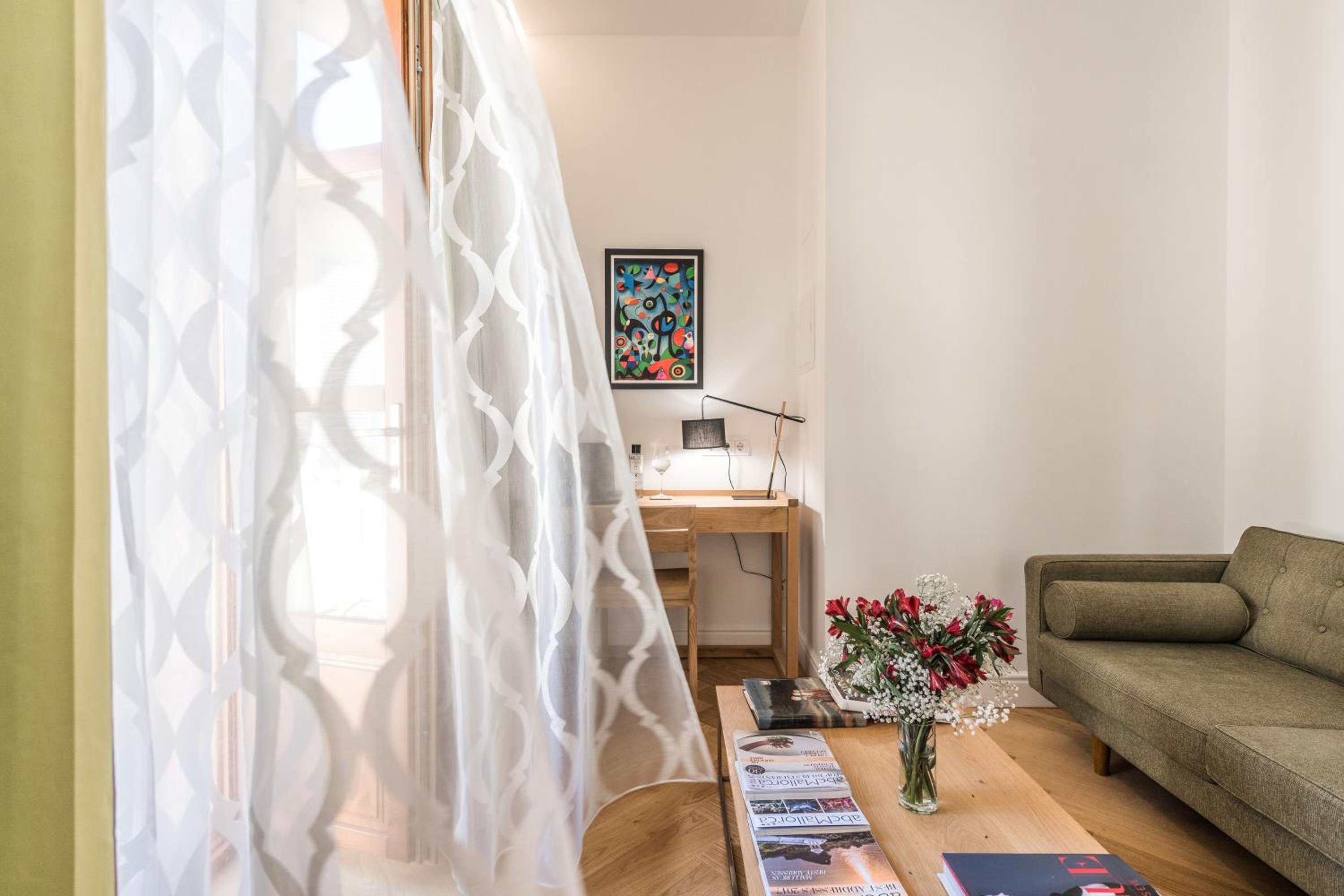 Suite - Frare