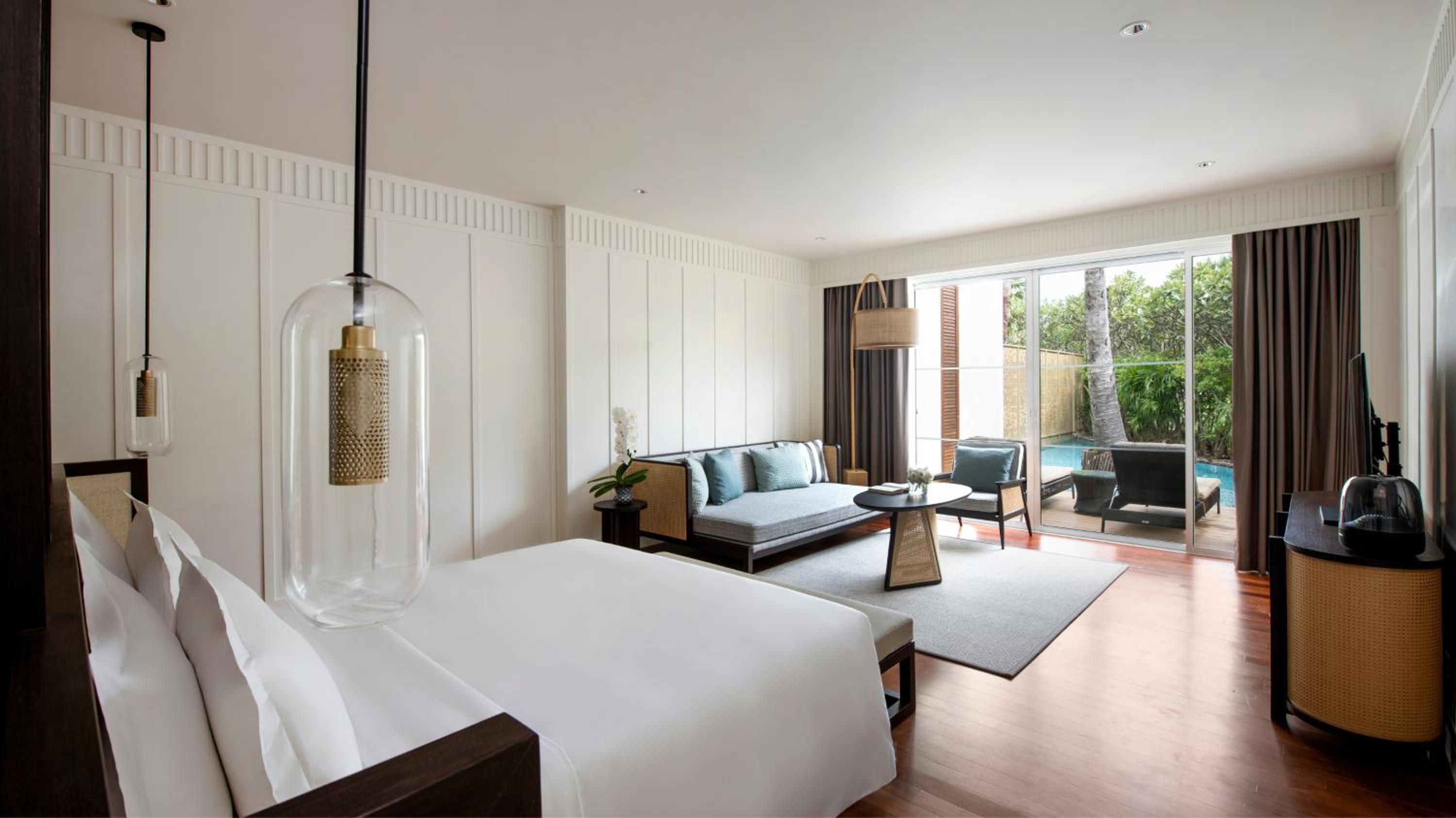 Private King Suite With Pool - Photo 1