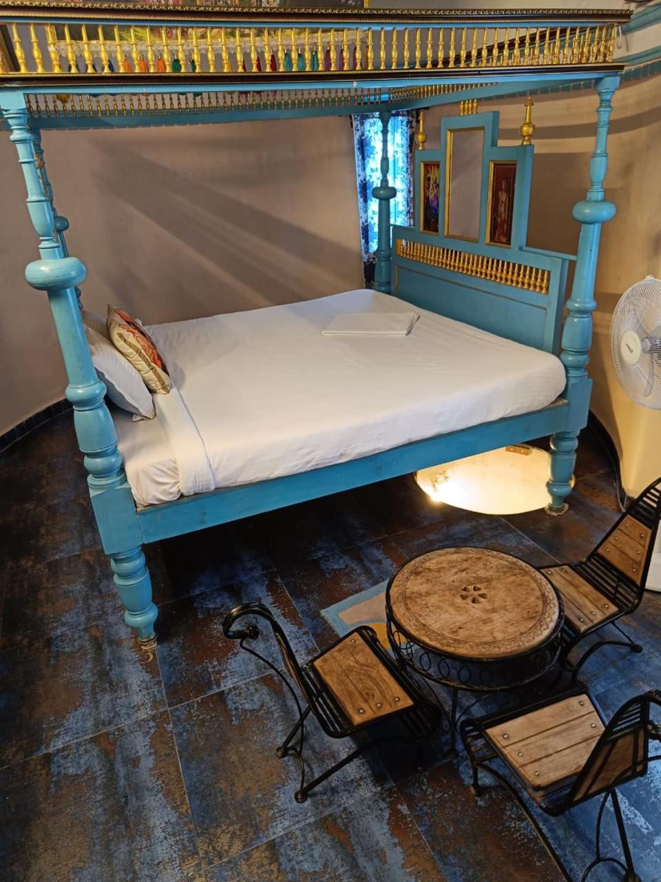 Queen Room with Balcony