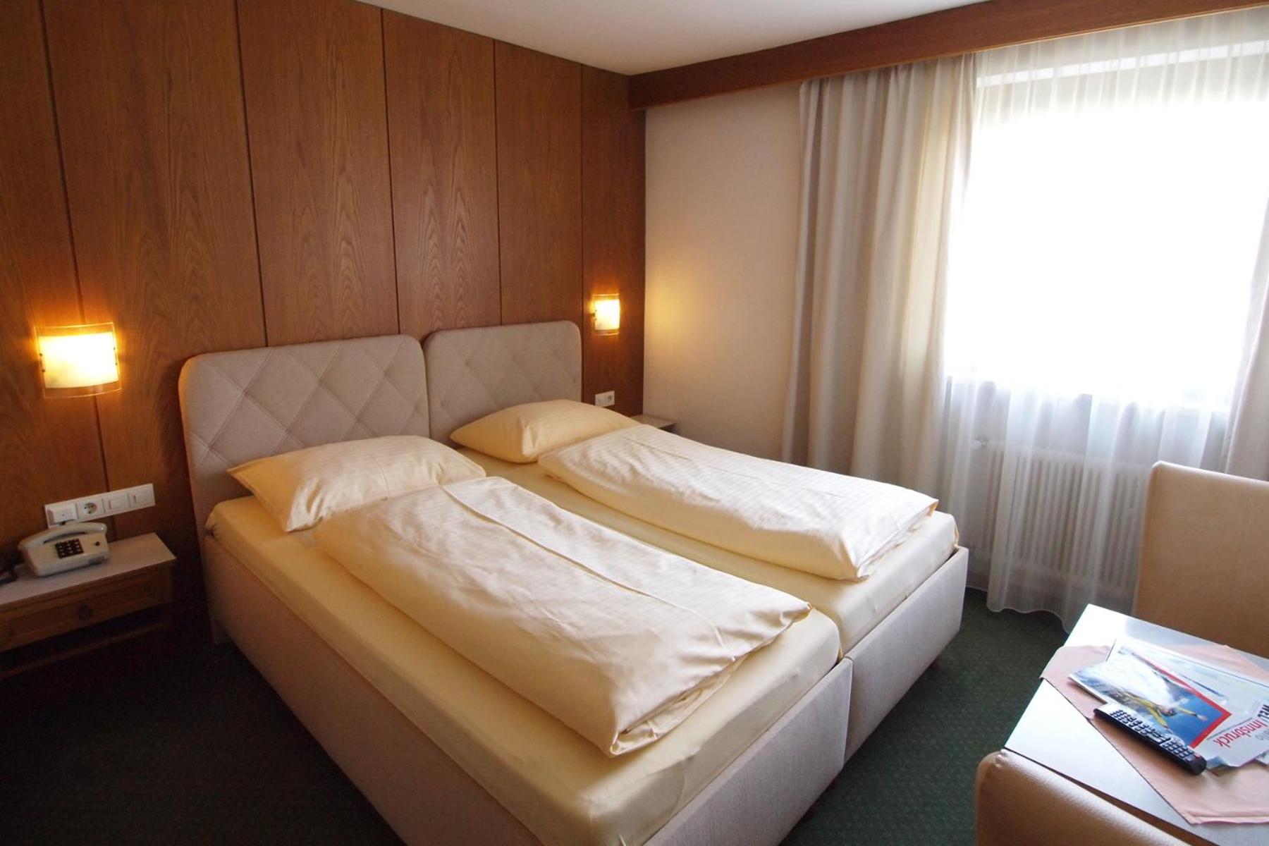 Standard Double Room photo 3