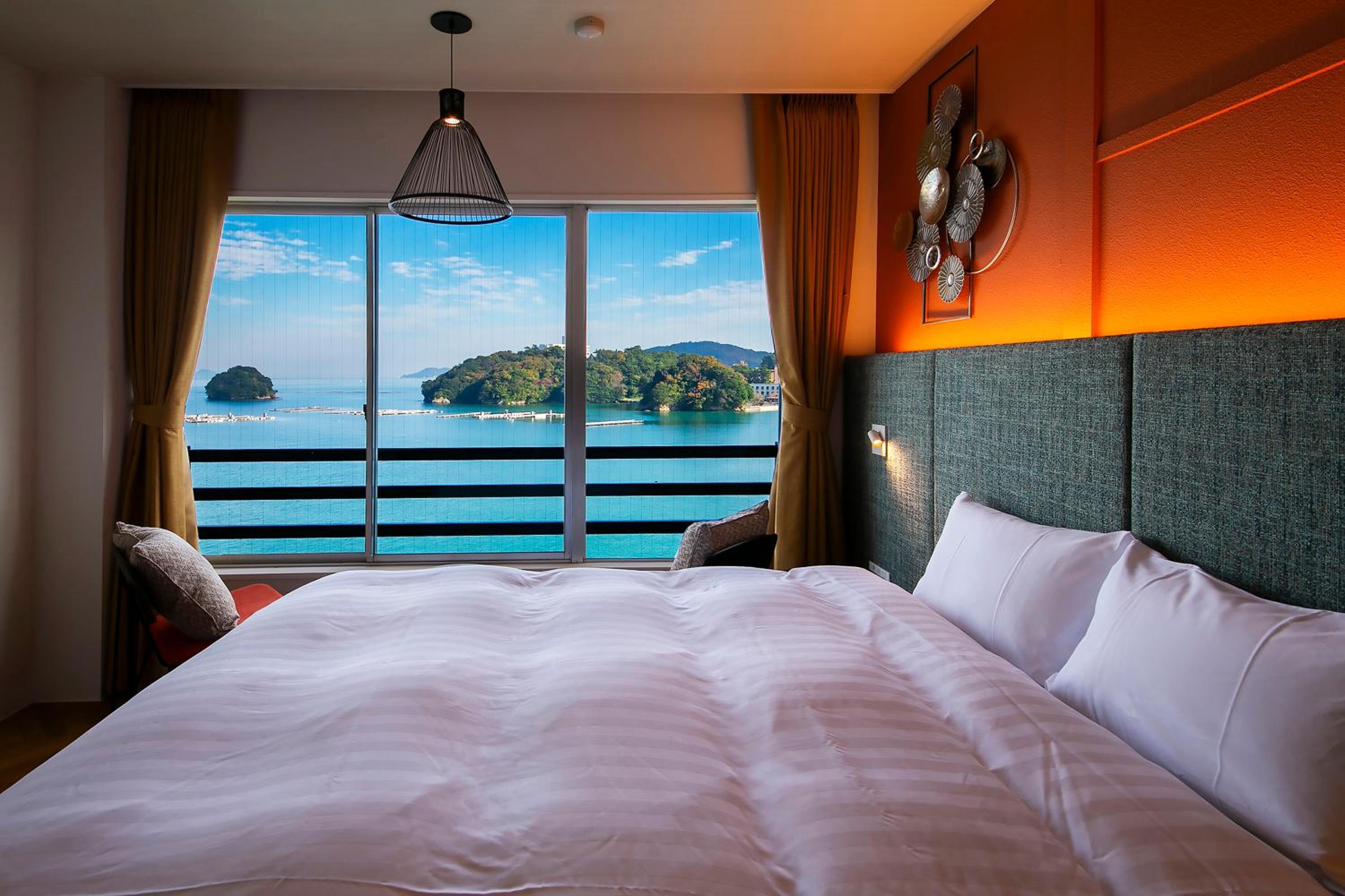 Double Room with Sea View - Photo 7