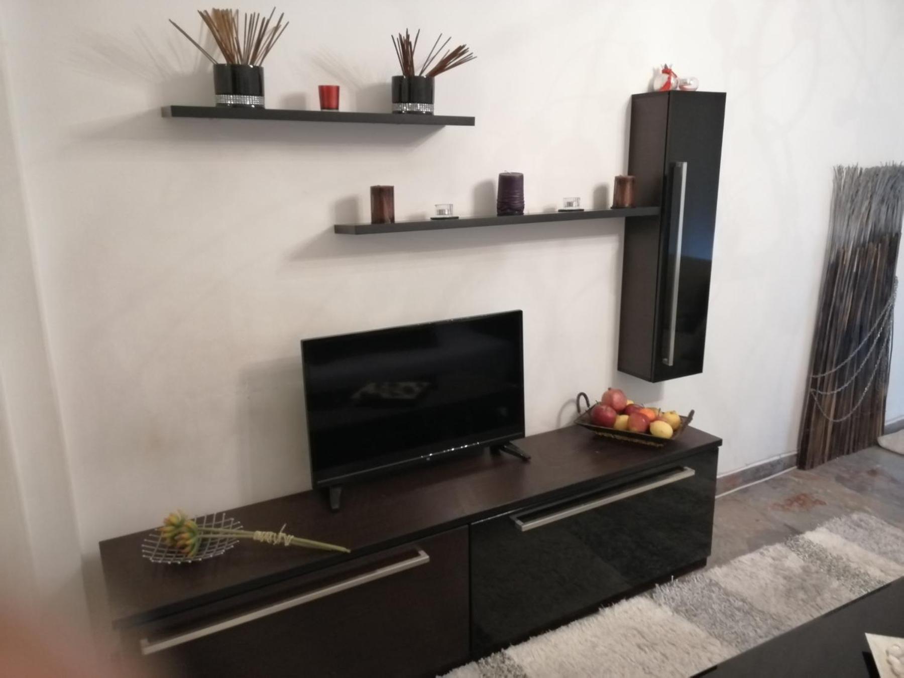 Apartment photo 2