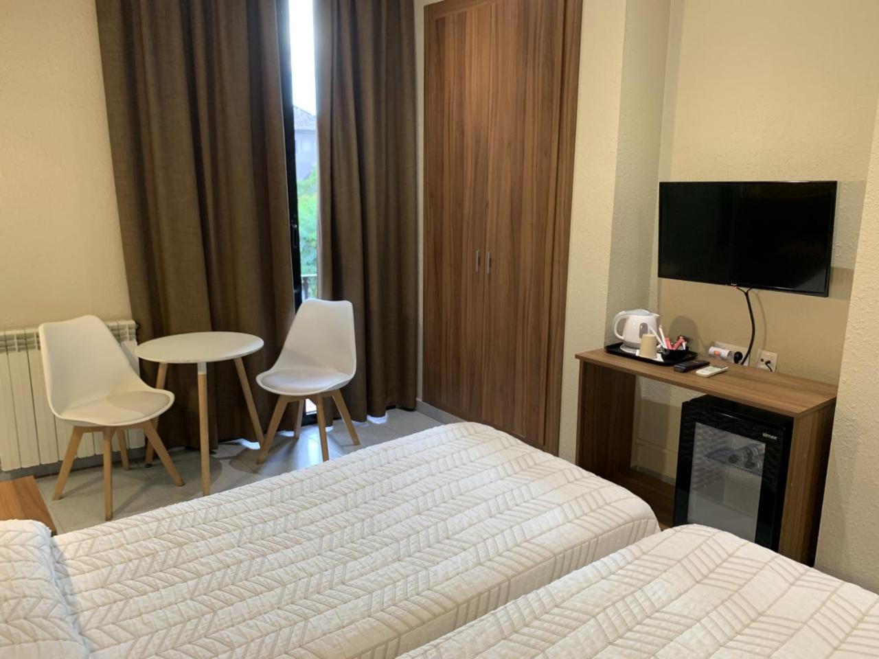 Twin Room With Balcony photo 2