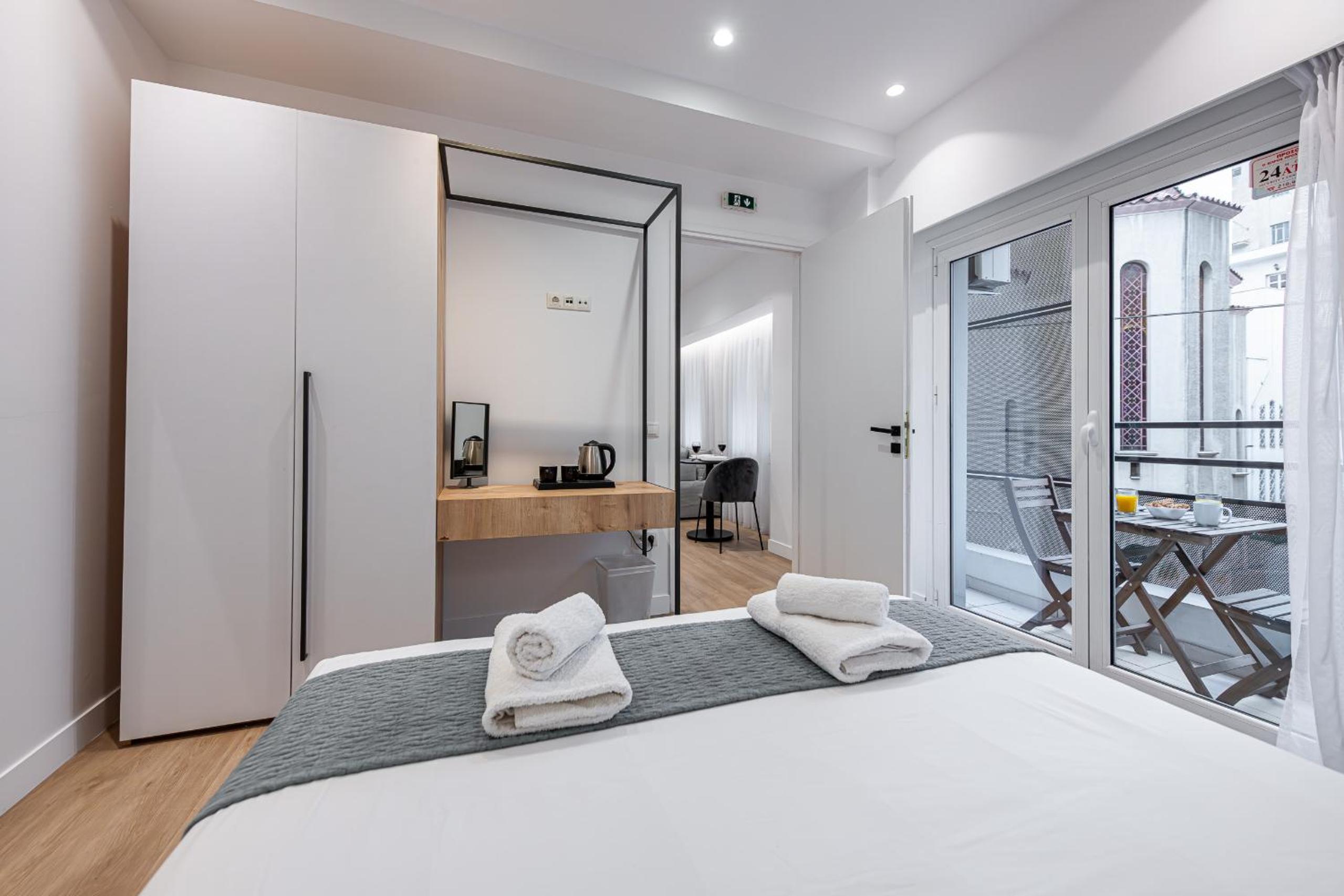 Large Double Room photo 2