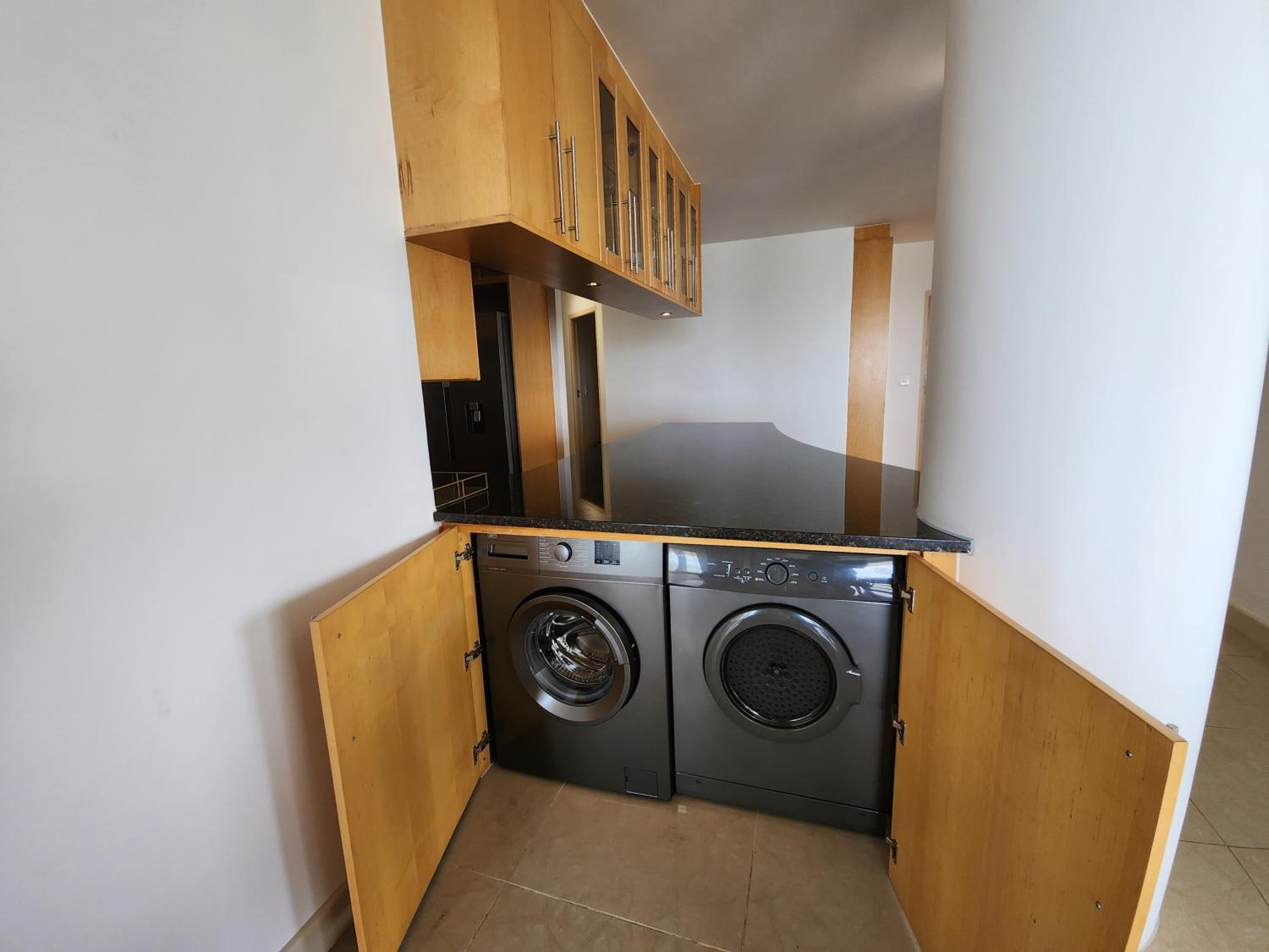 Apartment photo 3