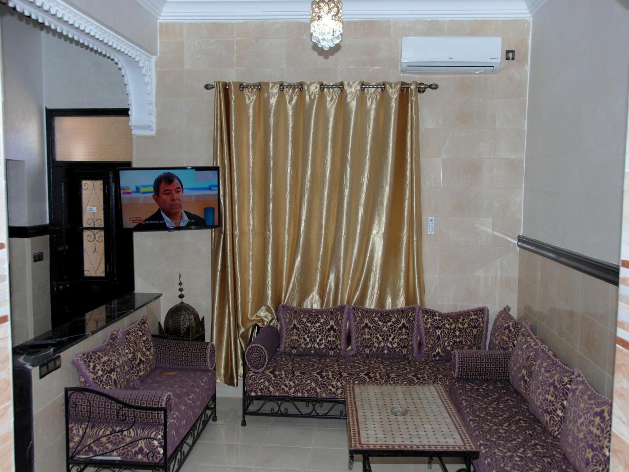 Apartment (6 Adults) - Photo 1