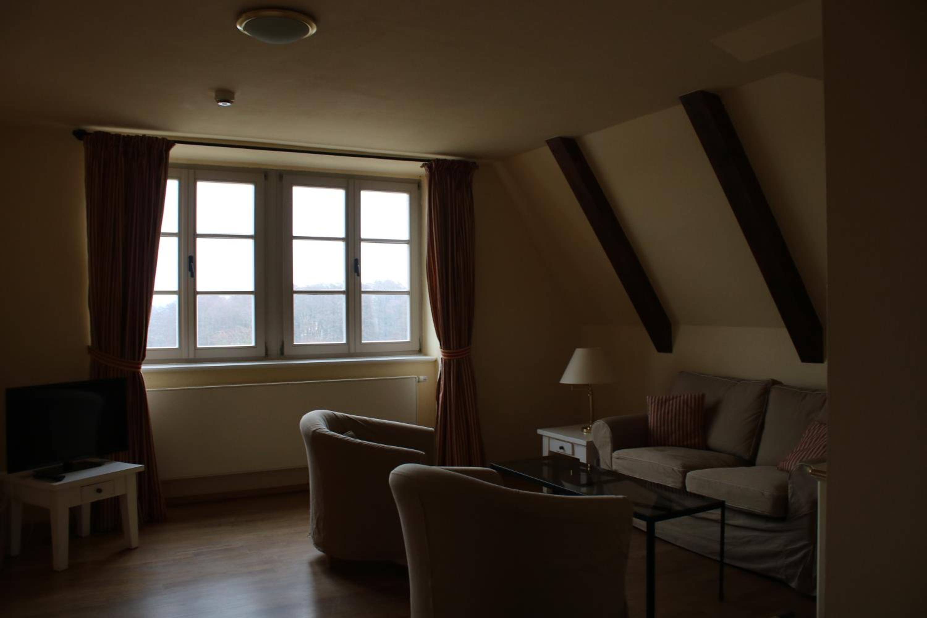 Junior Suite - Main Building photo 3