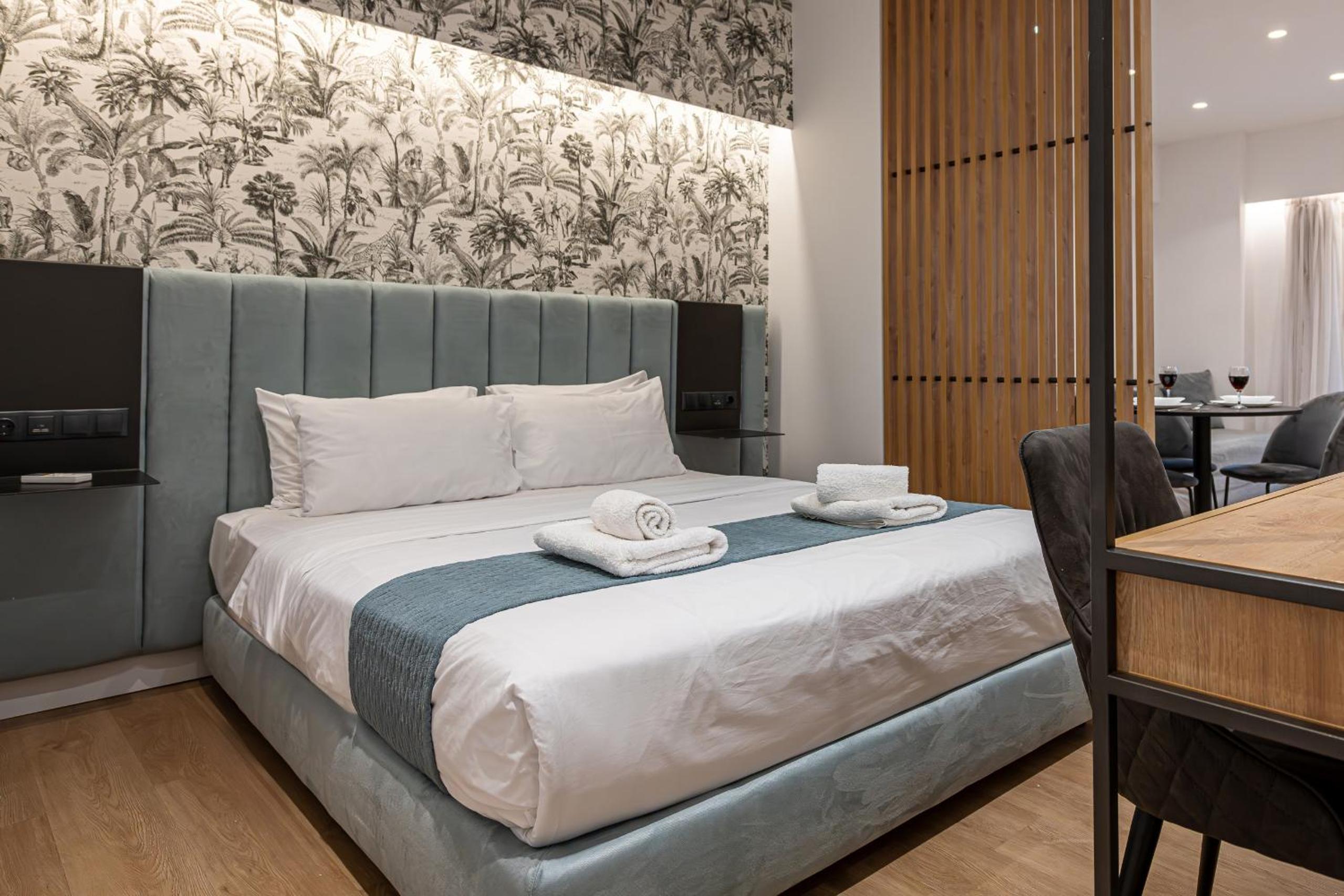 Triple Room with Balcony photo 2