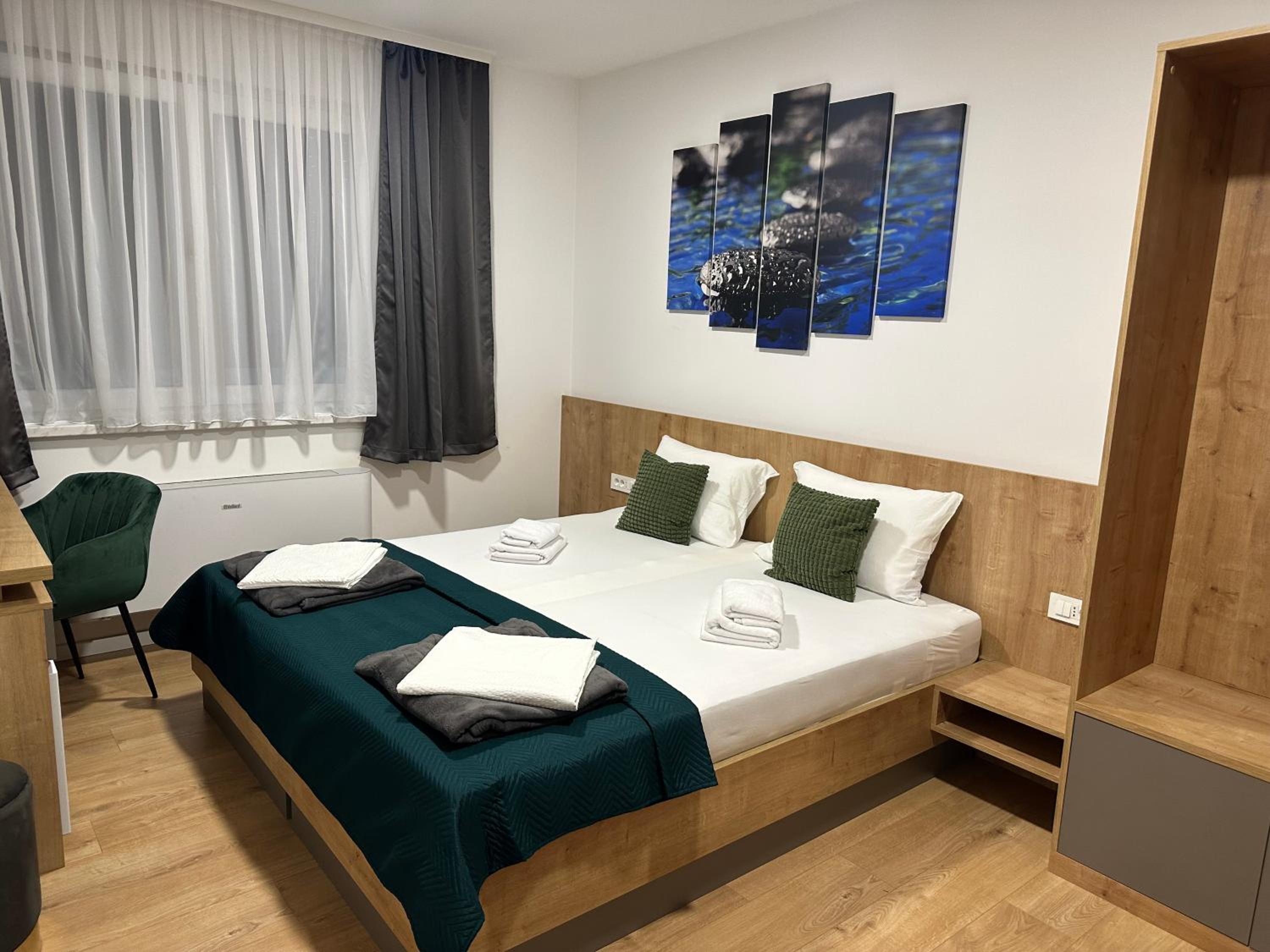 Double Or Twin Room With Extra Bed