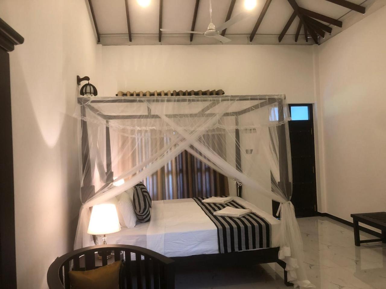 Deluxe Double Room with Balcony photo 1