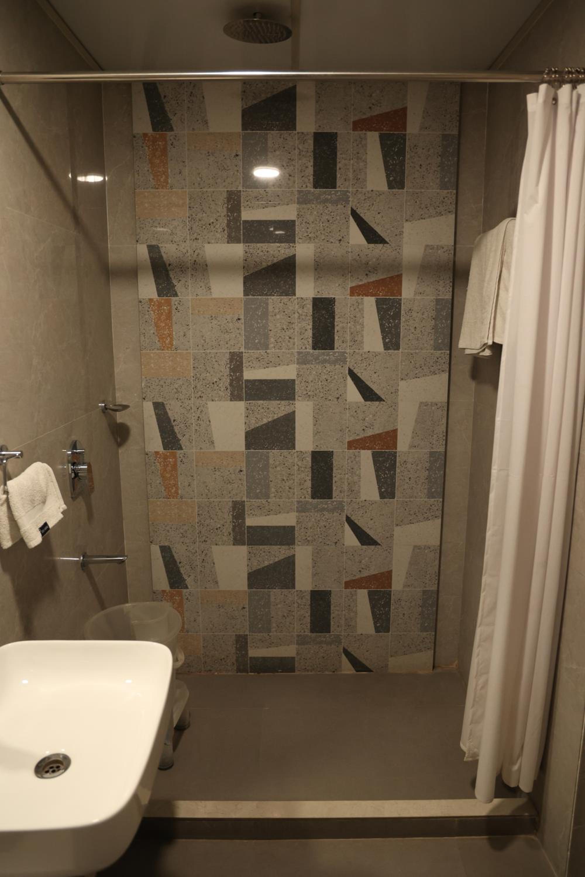 Deluxe Room - Photo 2