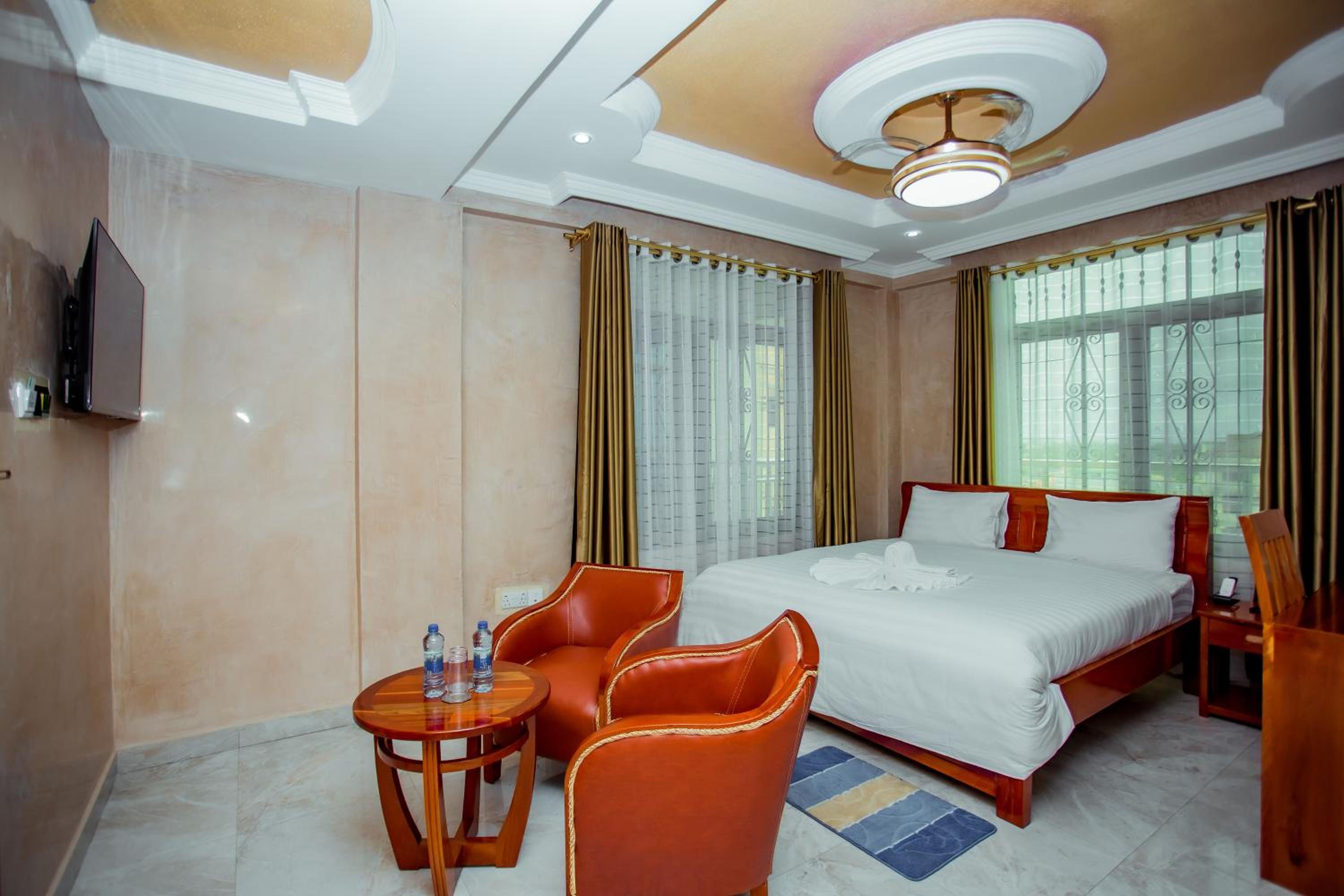 Deluxe King Room