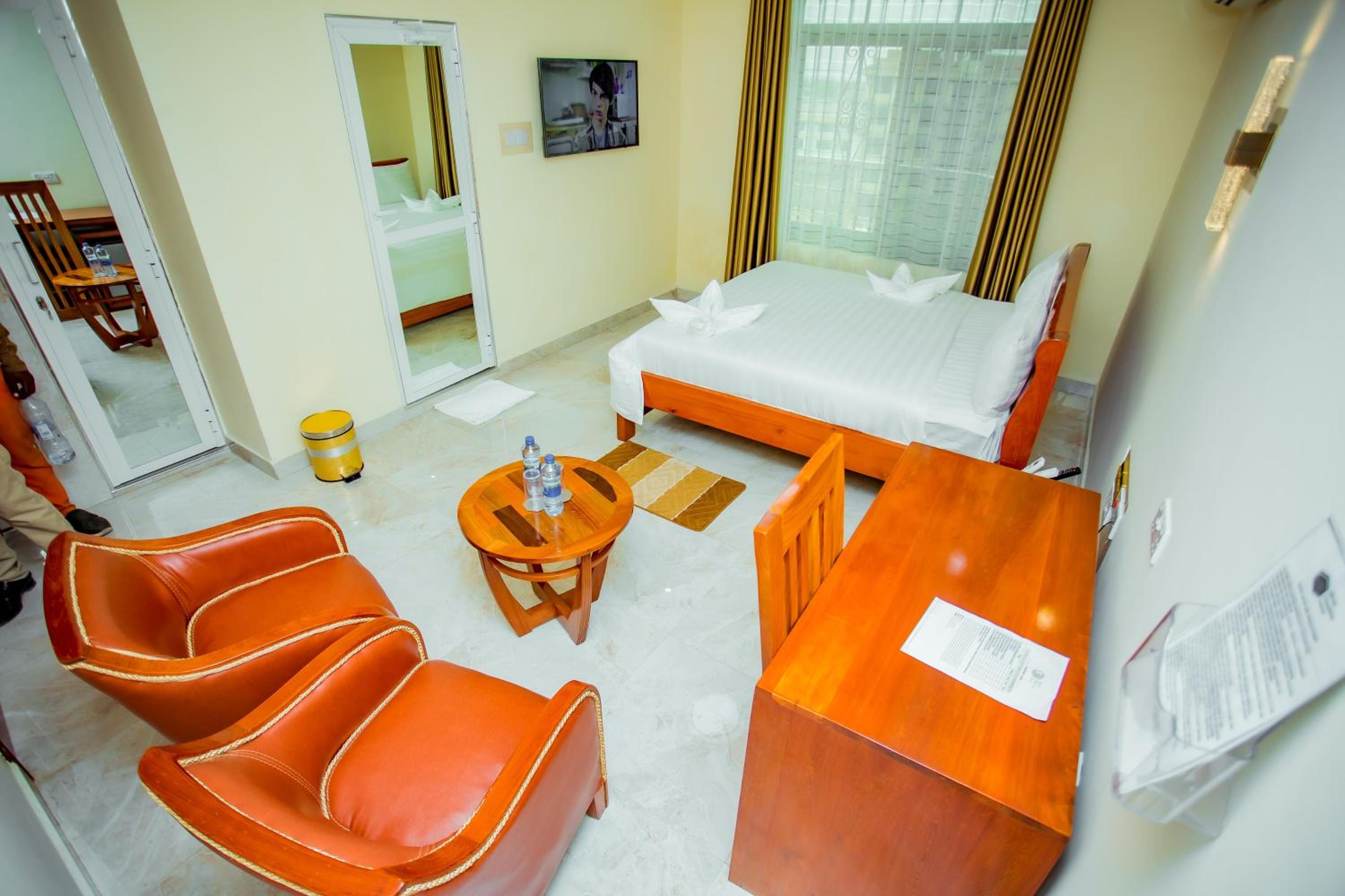 Deluxe King Room