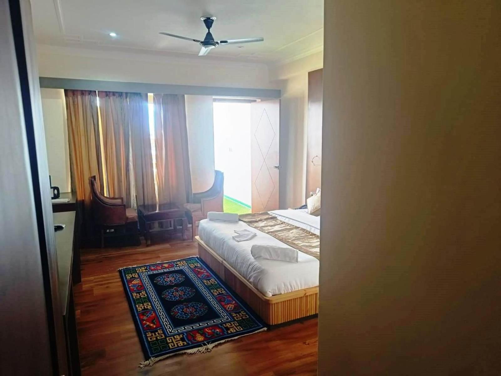Deluxe Double Room - Photo 4